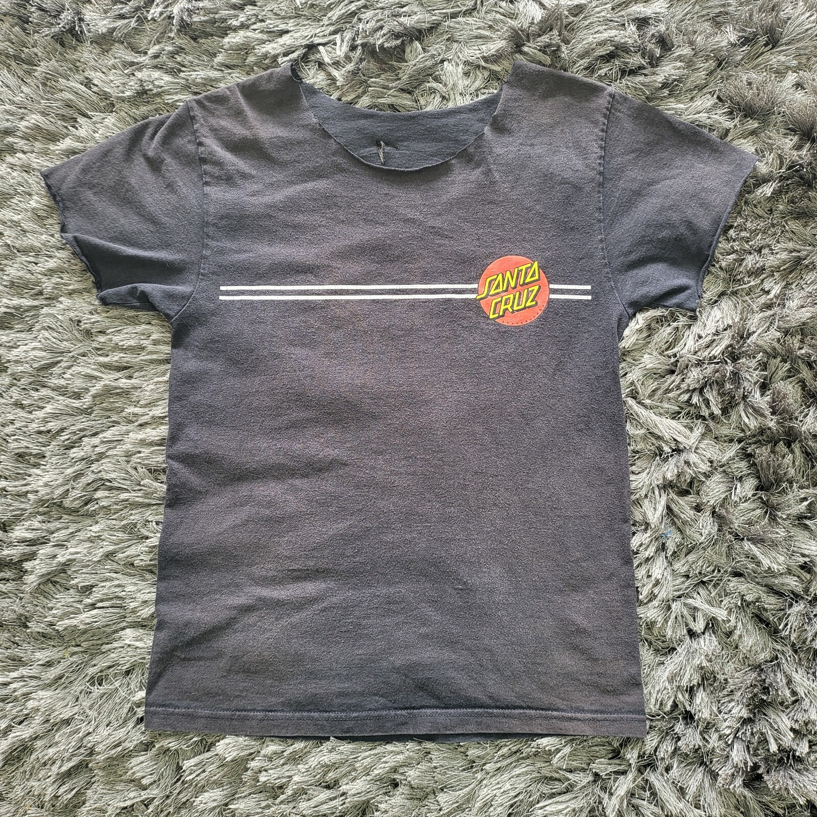 Santa Cruz Skateboards T-Shirt Mens Small Black Short Sleeve Pullover Logo Flaws gallery