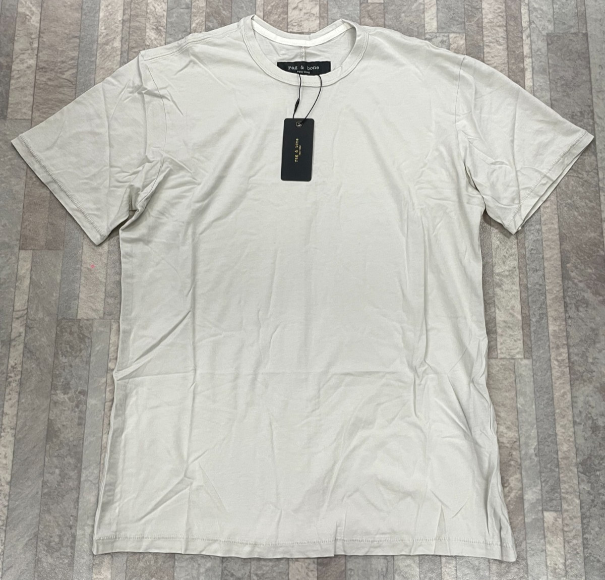 NWT $98 Rag & Bone Men's Short Sleeve Tee In Luna Rock Size: Small gallery