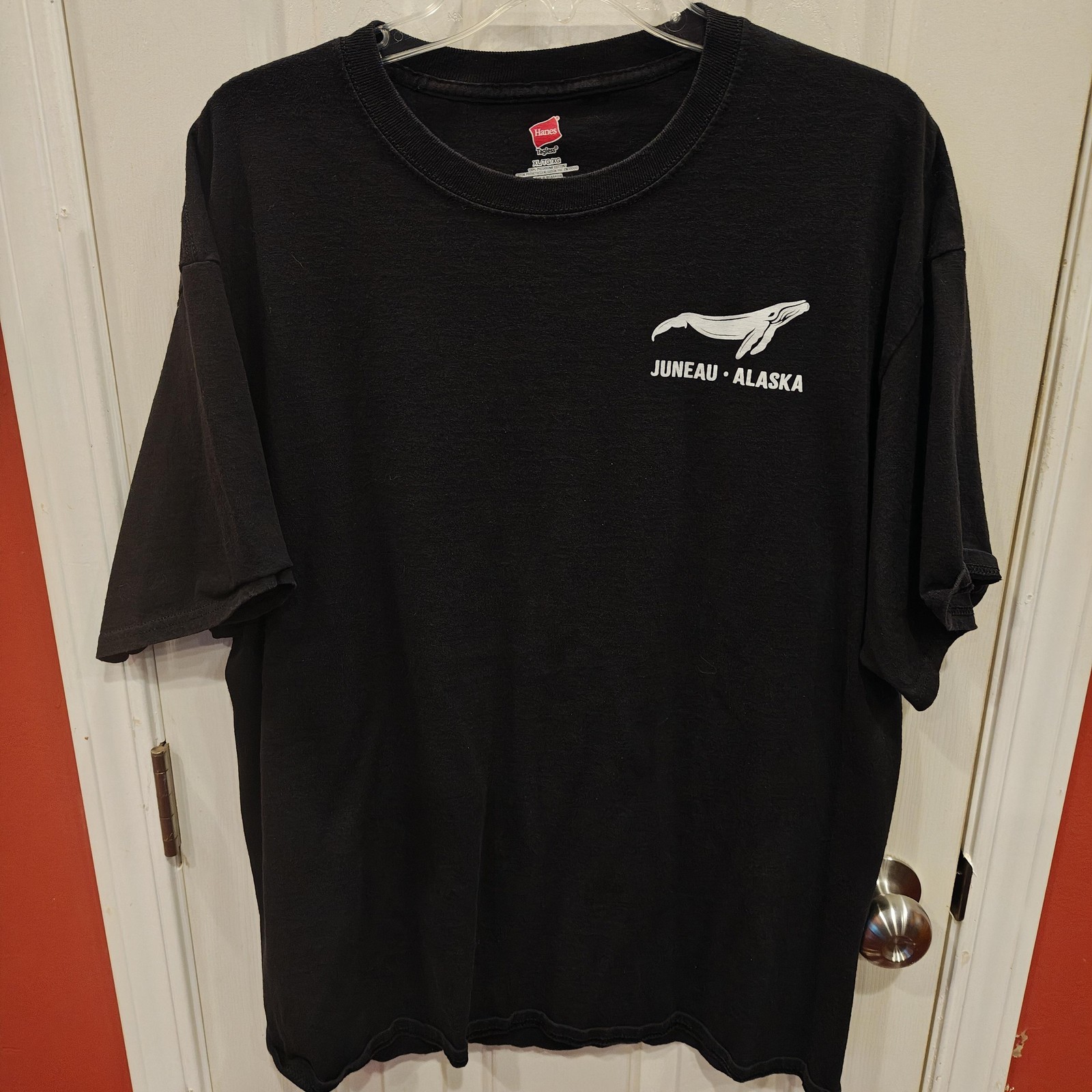 Juneau Alaska Whale Watching Adventure Hanes Shirt Mens XL Black Graphic Tee gallery