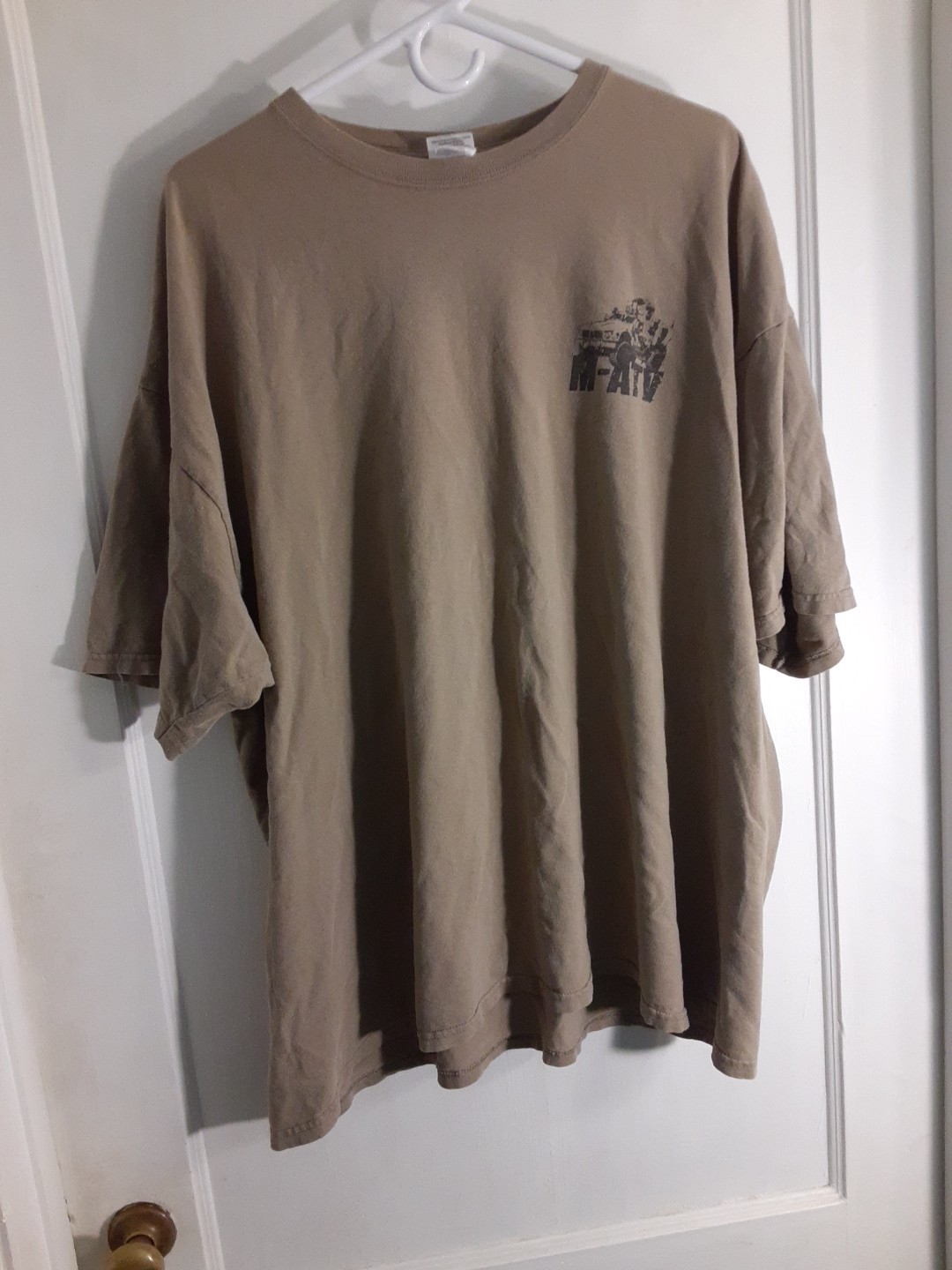 Oshkosh Defense 3XL Large Desert Sand Pre-owned T Shirt good Condition gallery