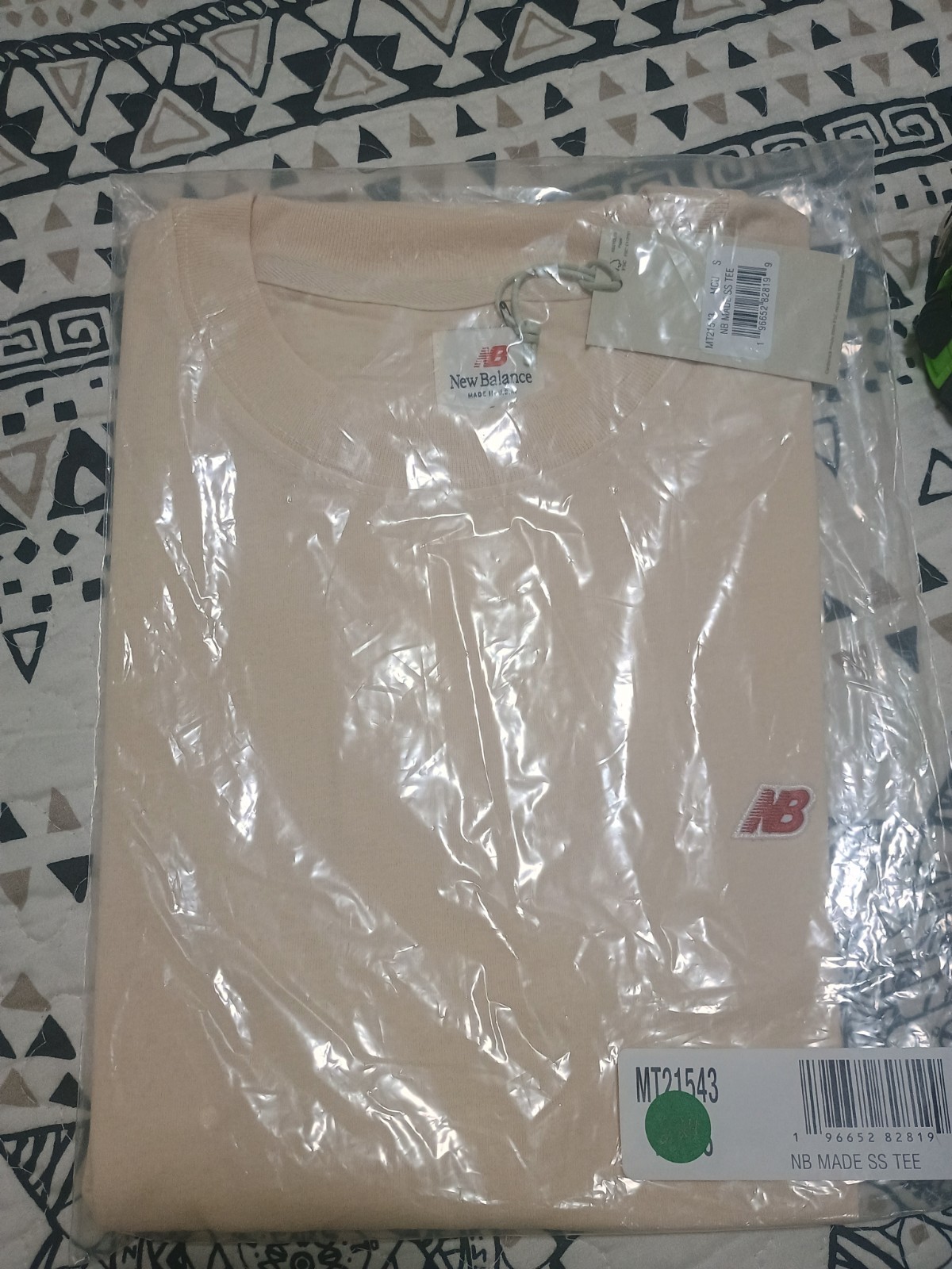 Nwt New Balance Calcium Made In The Usa Core T Shirt Size Small gallery