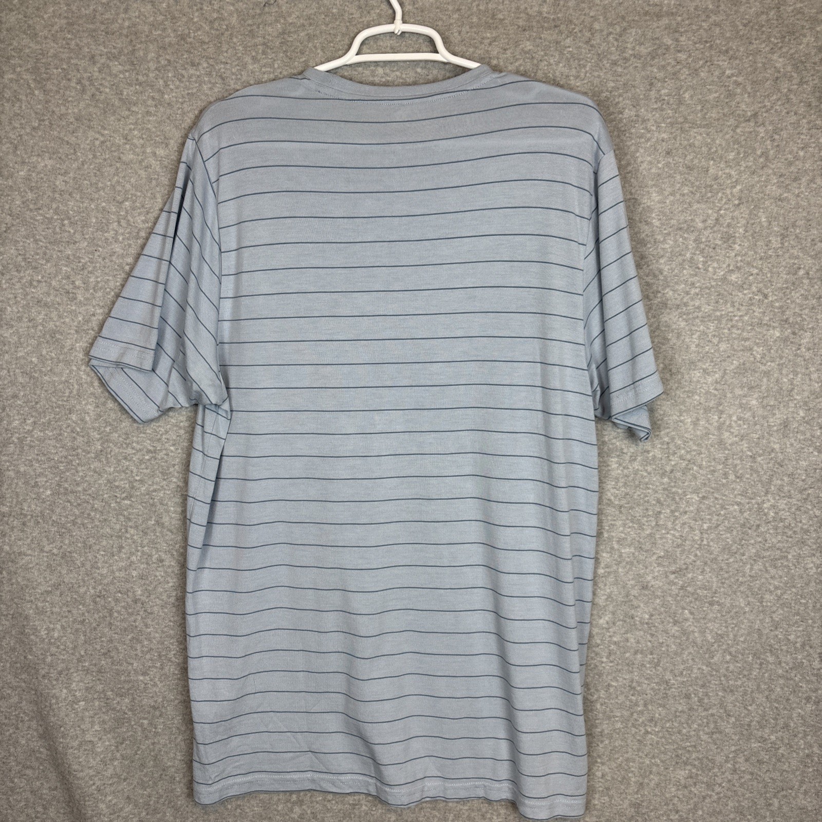 Free Fly T-Shirt Men's Large Blue Stripe Performance Bamboo Pocket Short Sleeve gallery