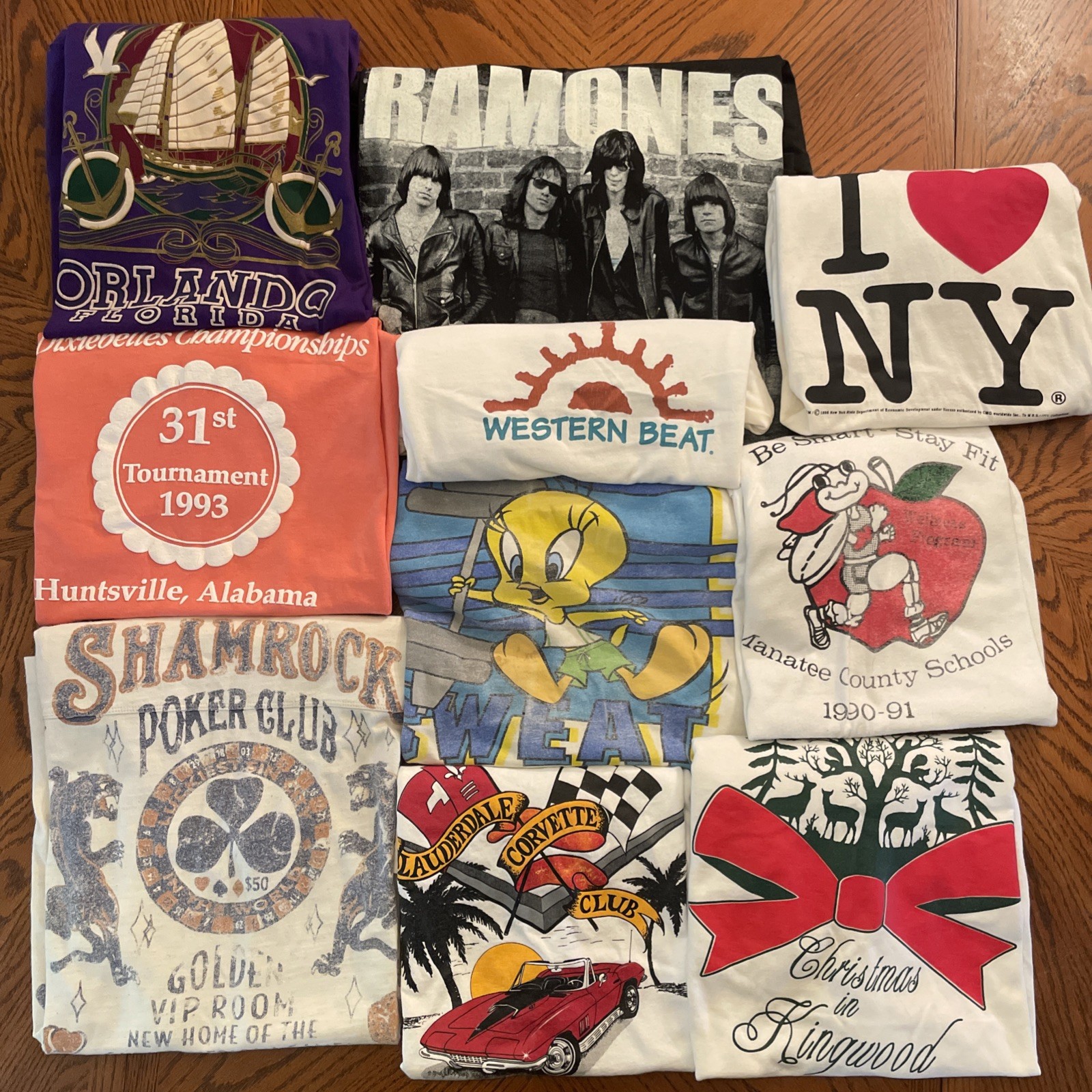 Vintage T-Shirt Lot Of 10 90s Y2K Modern Ramones Tweety Looney Tunes Corvette gallery