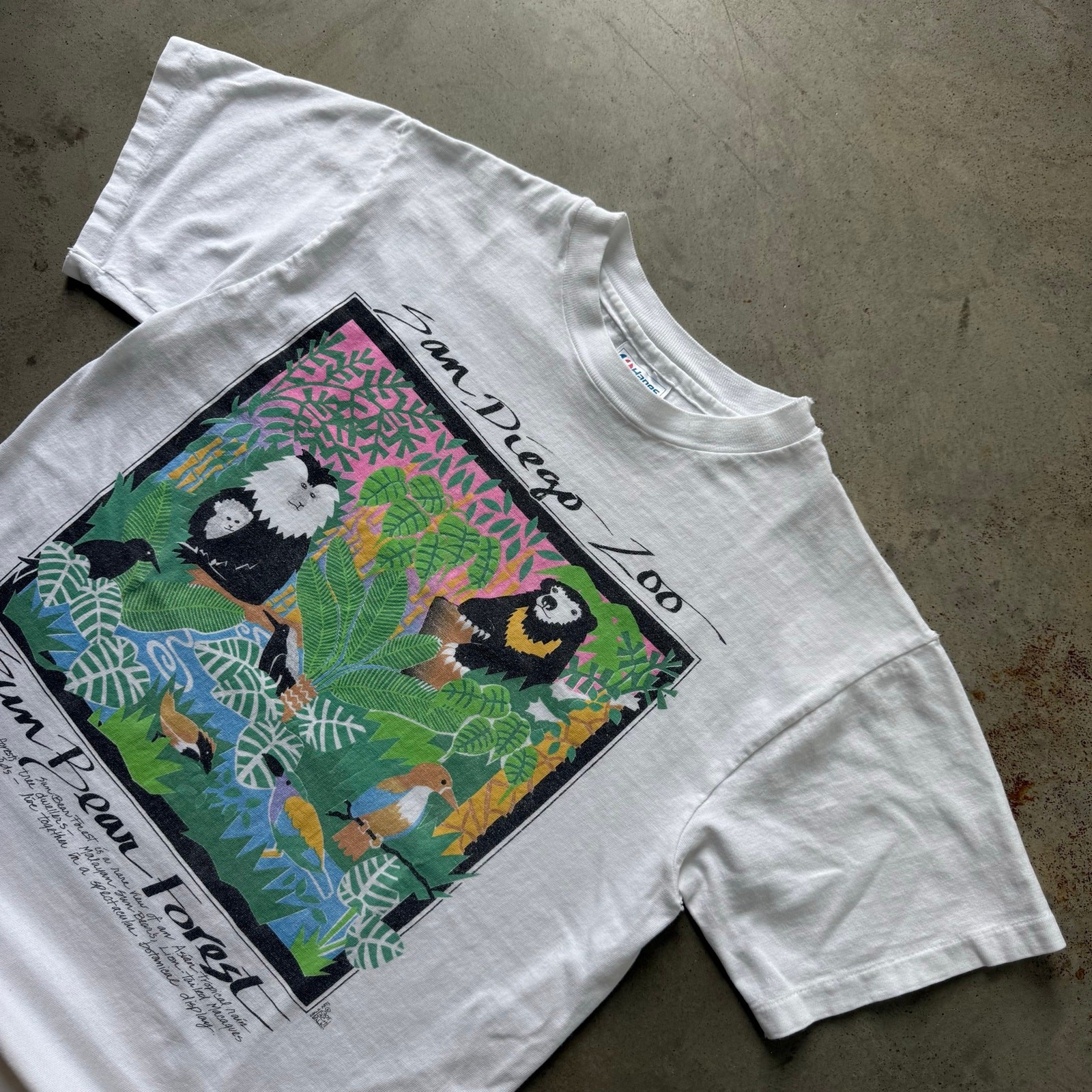 Vintage 90’s San Diego Zoo Sun Bear Forest Nature Retro Graphic T-shirt Size M gallery