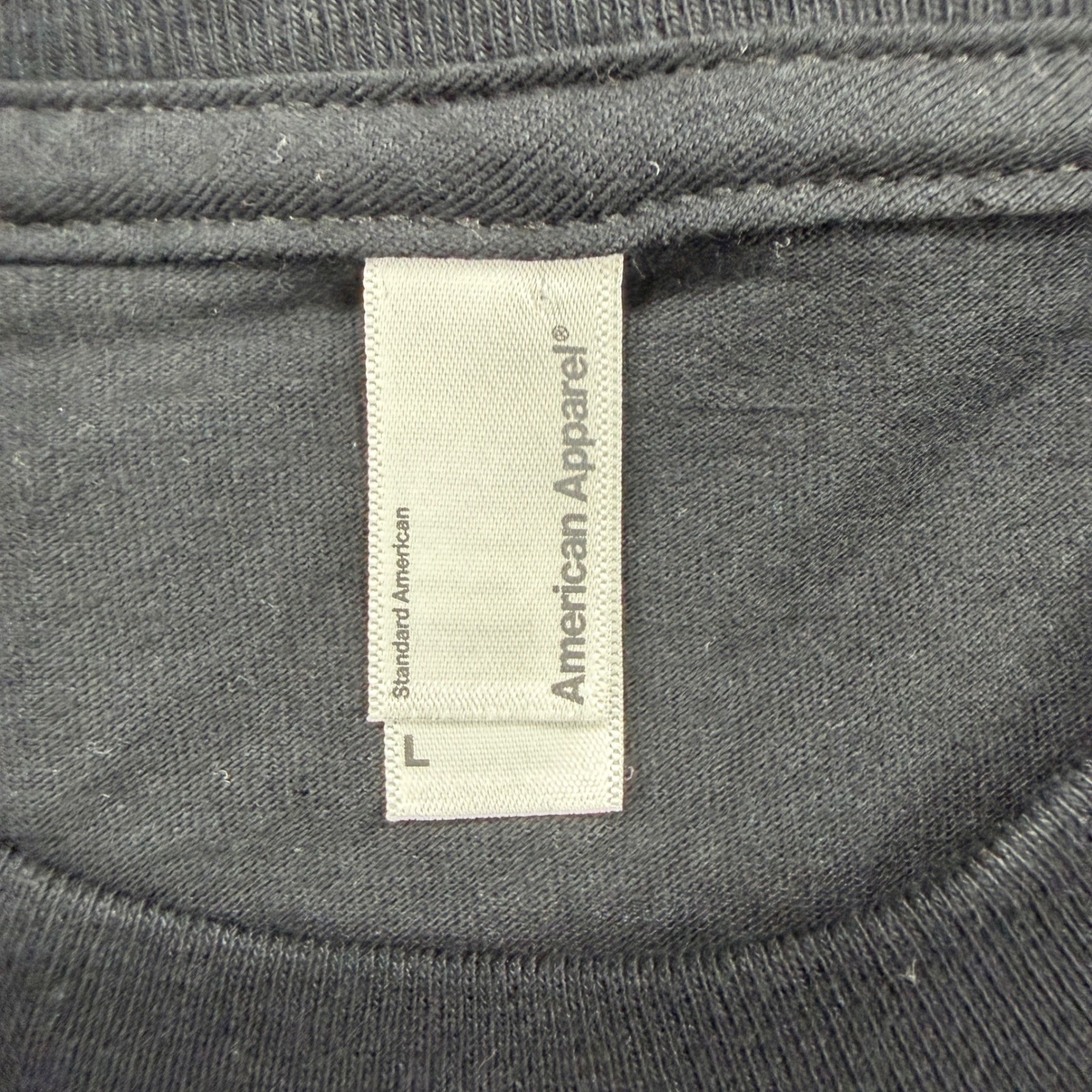 American Apparel Mens T Shirt Large Black Apple Employee Covent Garden Graphic gallery