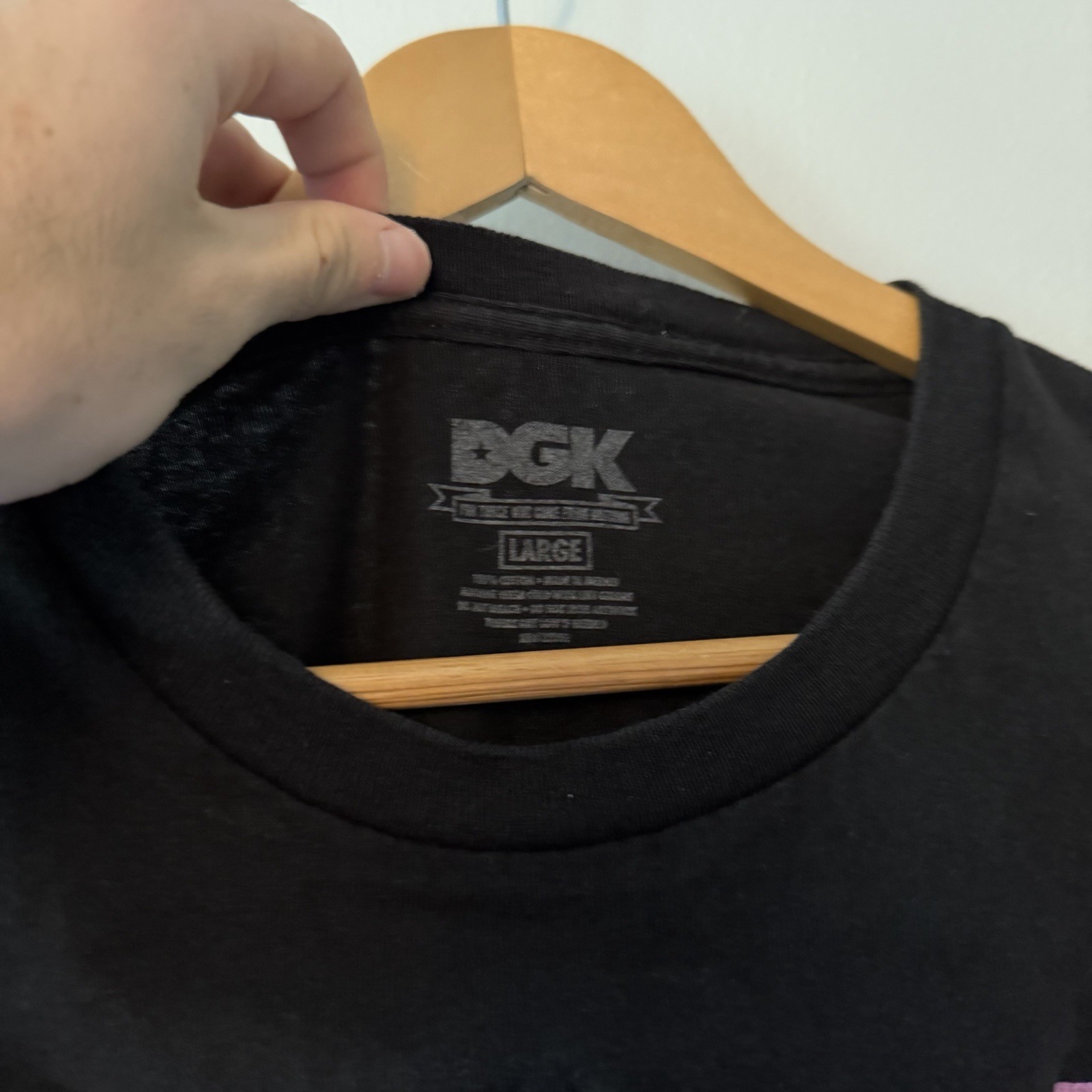 DGK Men's Size L Pinky Friday After Next Short Sleeve Skate Humor T-Shirt gallery