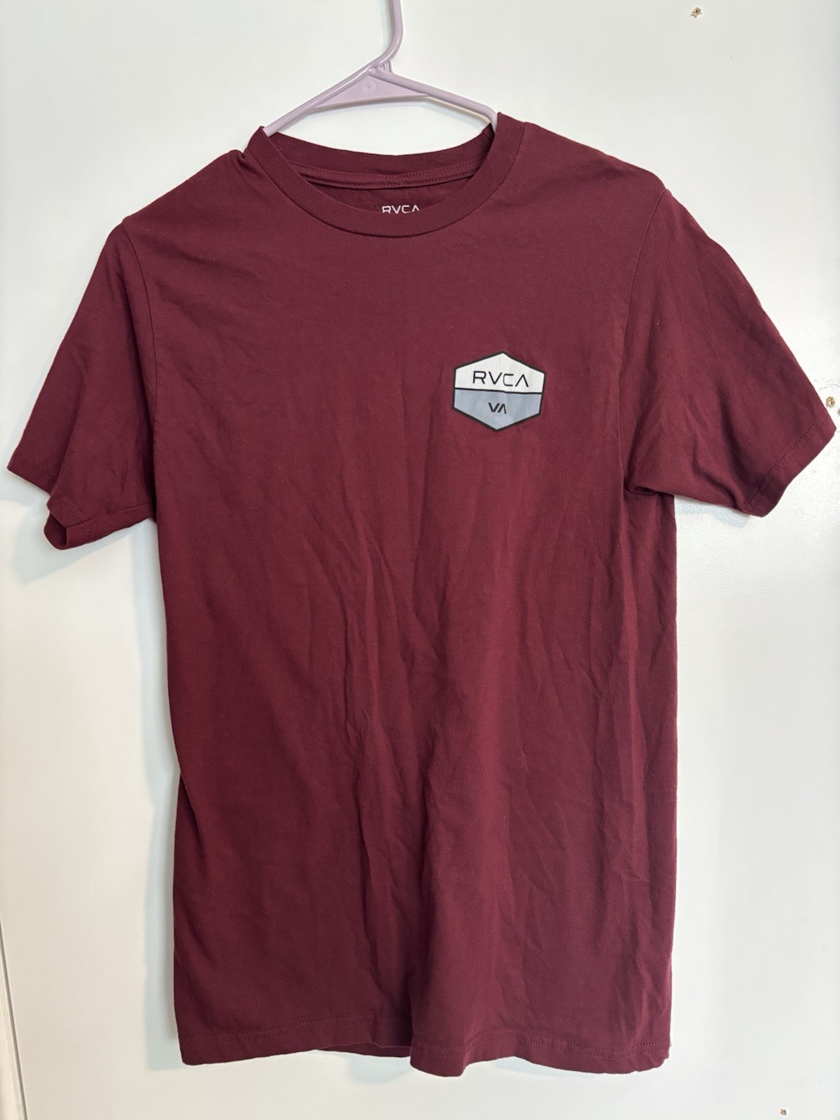 RVCA Logo Short Sleeve Crewneck Cotton T-shirt Burgundy Men’s Small Casual Shirt