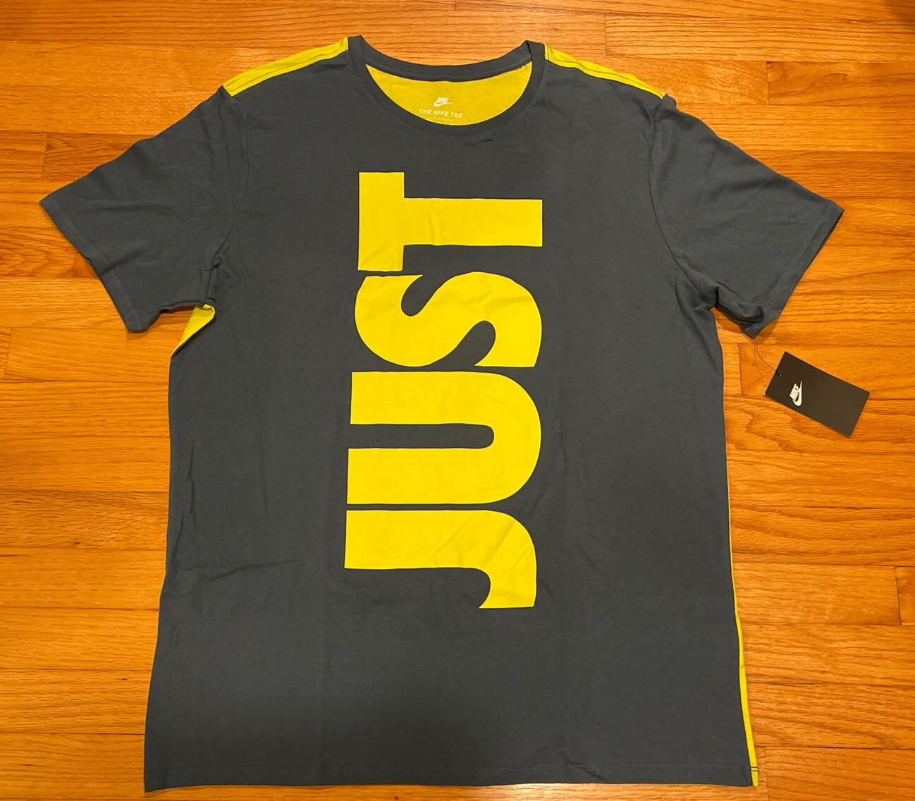 Nike “Just Do It.” Front/Back T-Shirt Multi-Colors Men’s Size: Large (L) NWT