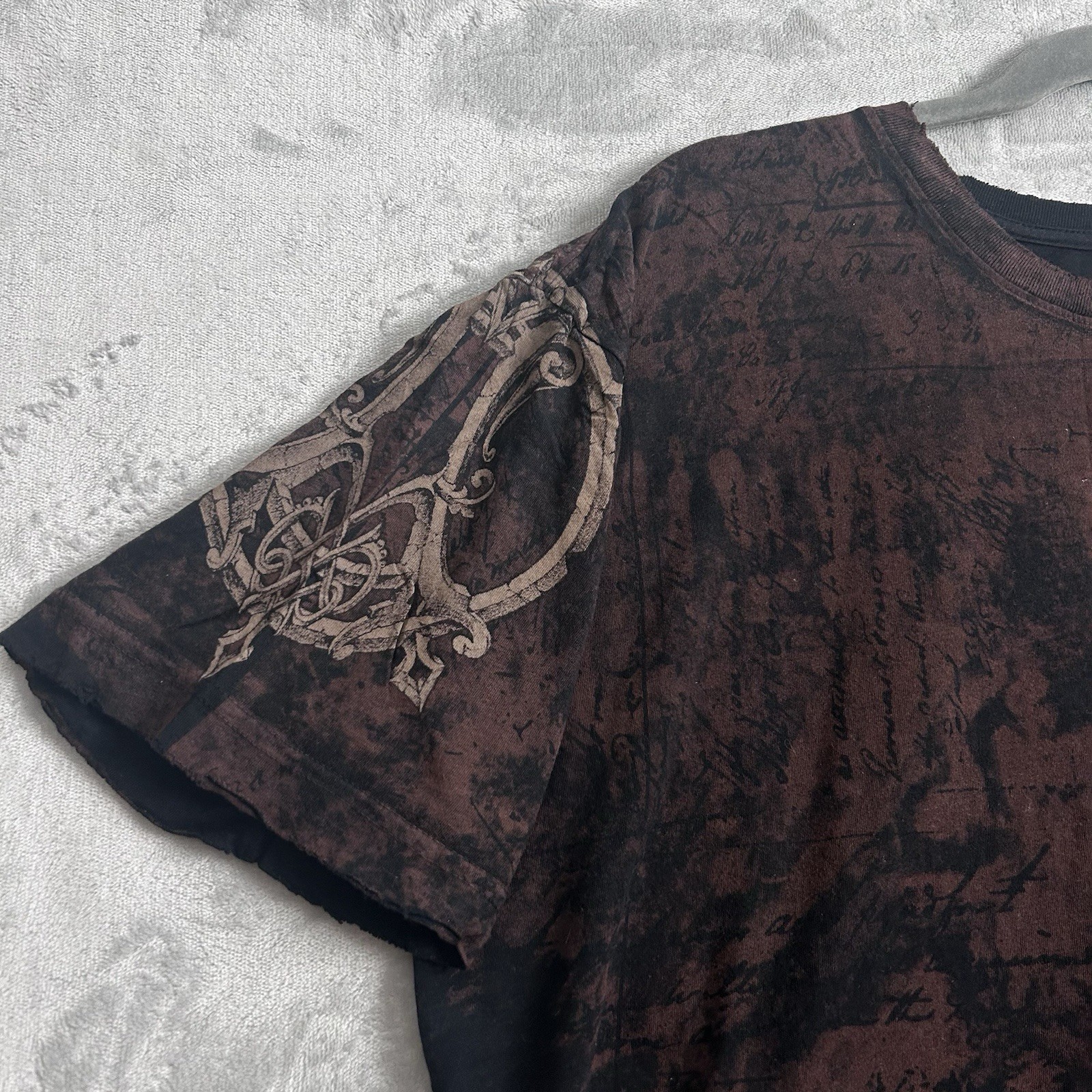 Vintage Affliction T-Shirt Mens XL Brown Felt Wings Cross Los Angeles Grunge Y2K gallery