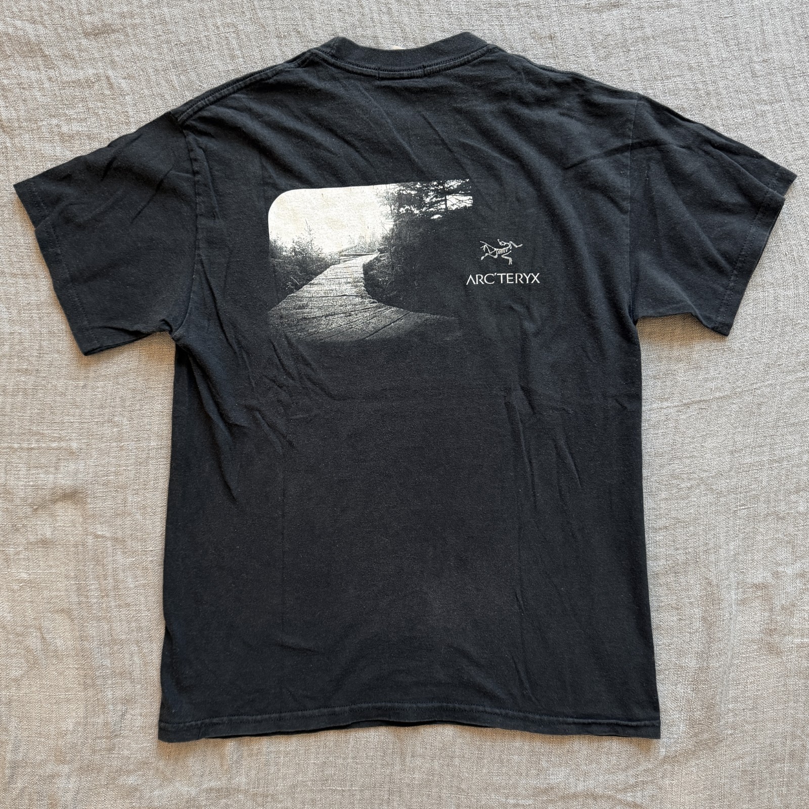 Arc’teryx "Pacific Rim Trail" men's t-shirt Medium 2007 vintage gallery