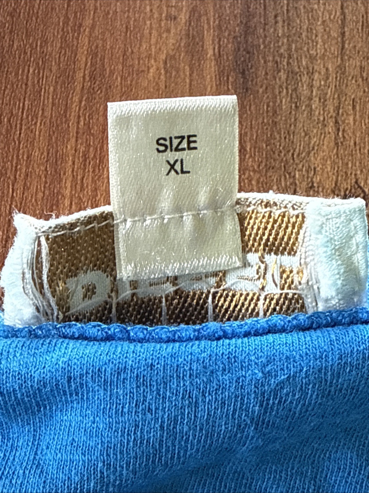 DIESEL Distressed V-Neck Tee Size XL Casual Designer Street Wear City Italy gallery