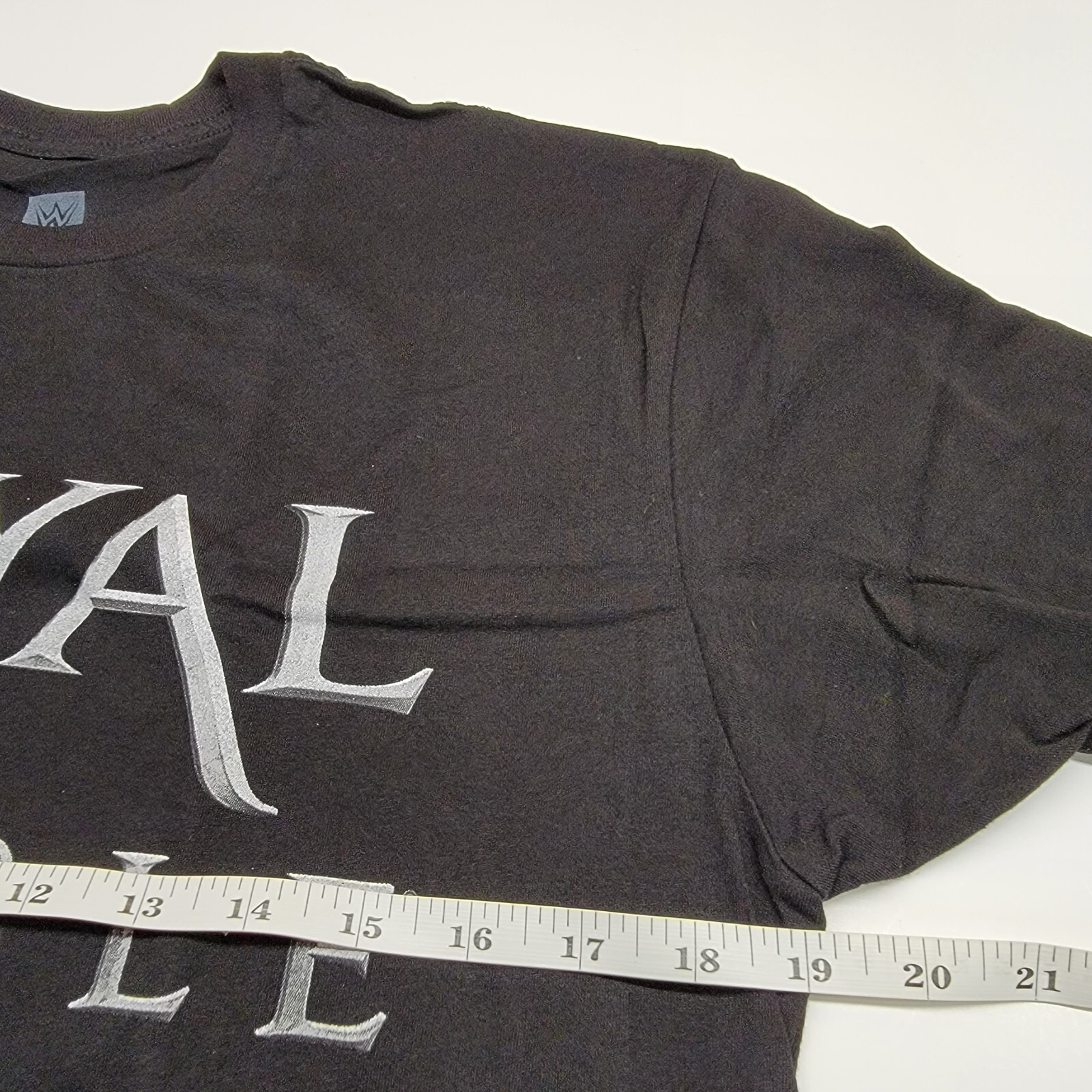 WWE Wrestling 2016 Royal Rumble T-Shirt Men Medium Logo New gallery