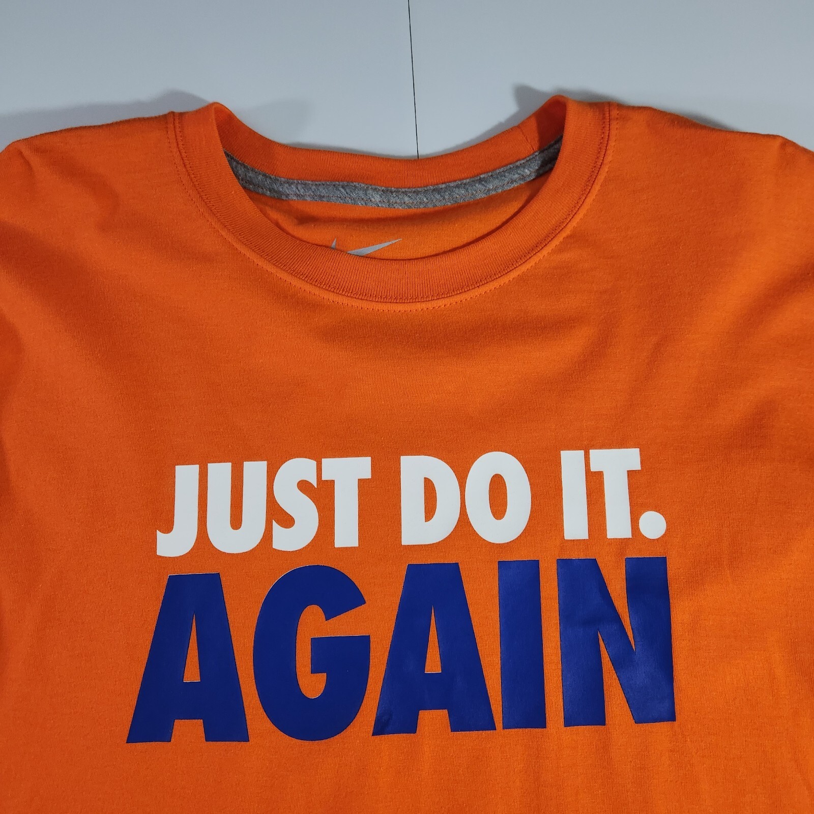 Nike Just Do It Again Men's XL Orange Long Sleeve T-Shirt Ribbed Cuffs NWOT Flaw gallery