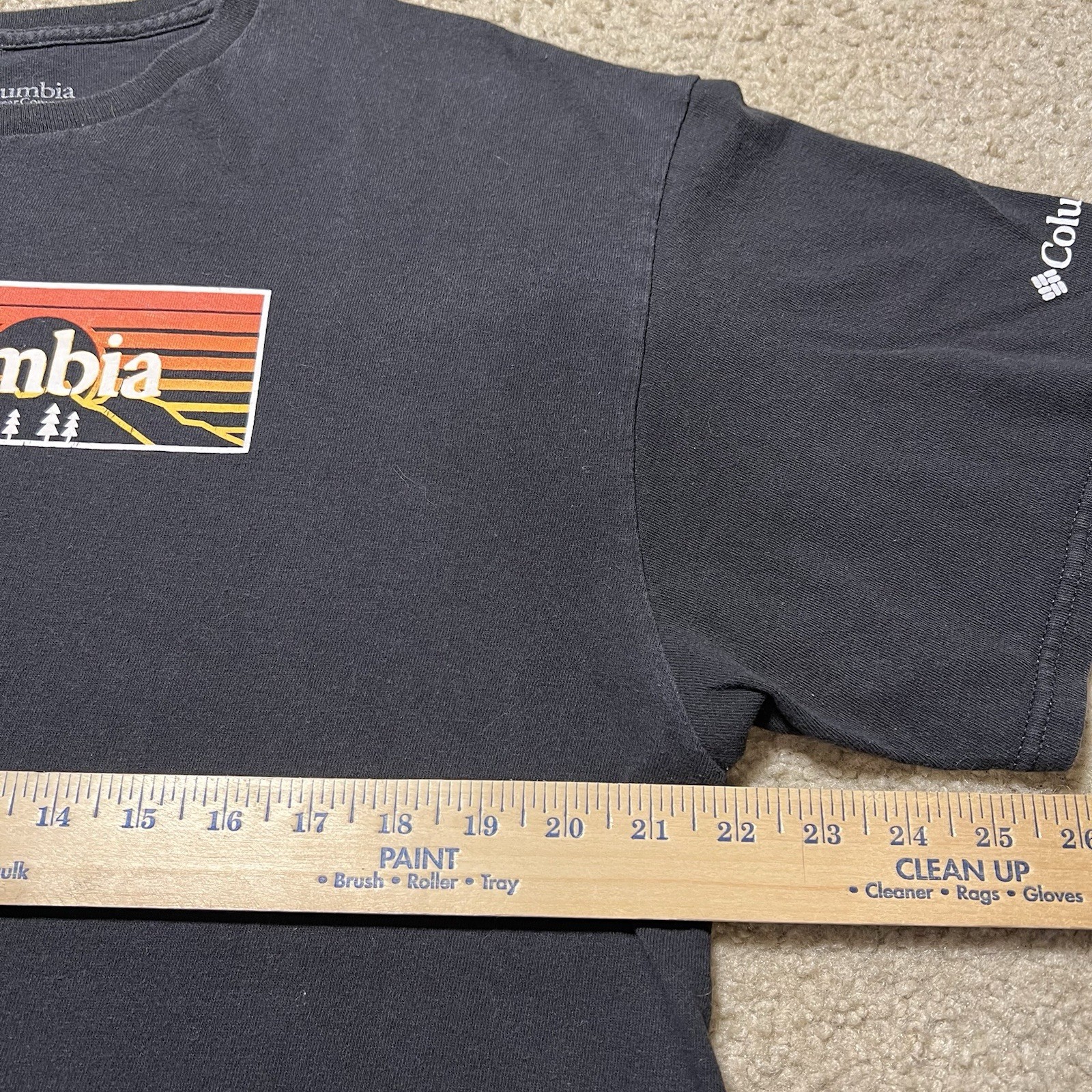 Columbia Sportswear Sunset Box Logo T Shirt Mens XL Black Outdoor Hiking Tee gallery
