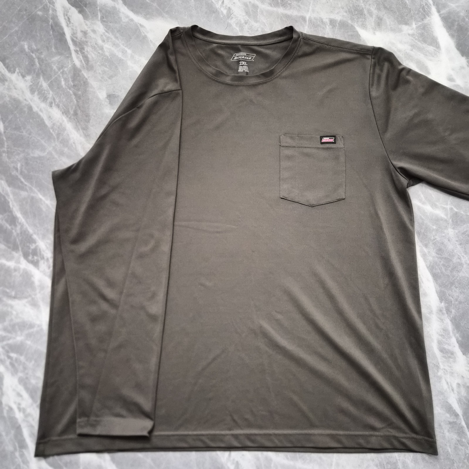 Dickies Genuine Green Men's Long Sleeve Crew Neck Pocket T-Shirt 2XL gallery