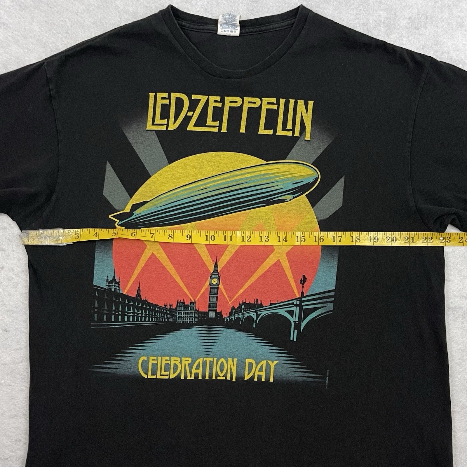 Led Zeppelin T Shirt Mens XL Black Celebration Day Plant Paige Bonham JPJ gallery