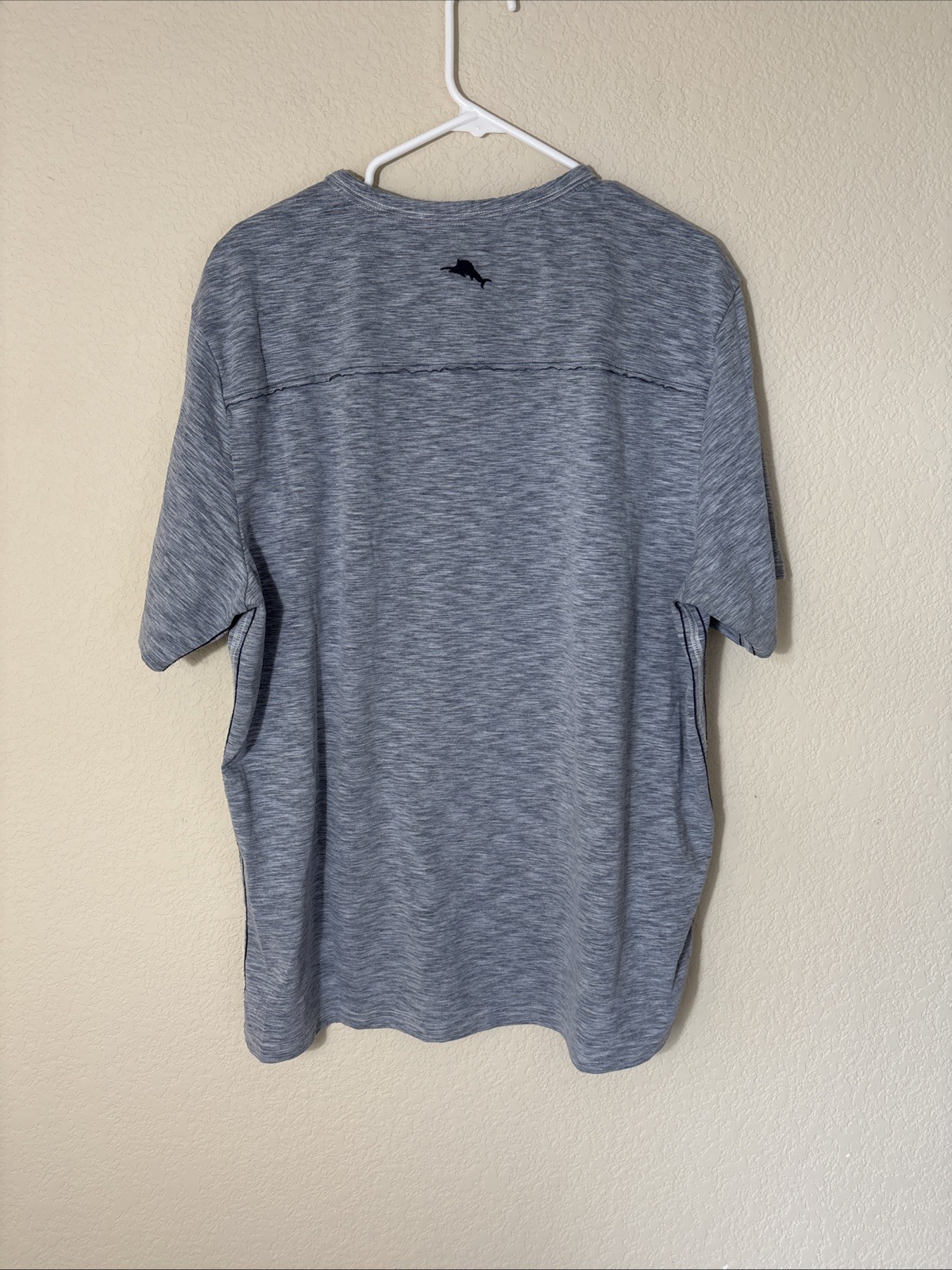 Tommy Bahama Men XL UPF 30 IslandZone Henley Shirt Gray Heather gallery