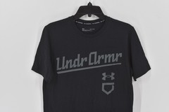 Men’s Under Armour Baseball Script T-Shirt in Black and Pitch Grey Size Medium