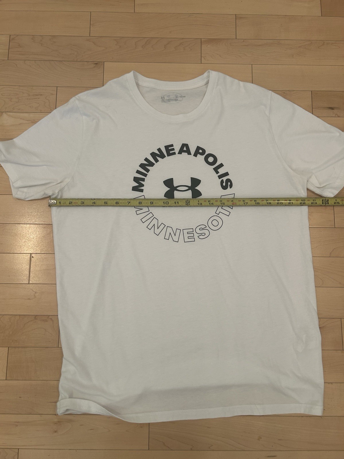 Under Armour White Men’s ’Minneapolis’ T shirt XL gallery