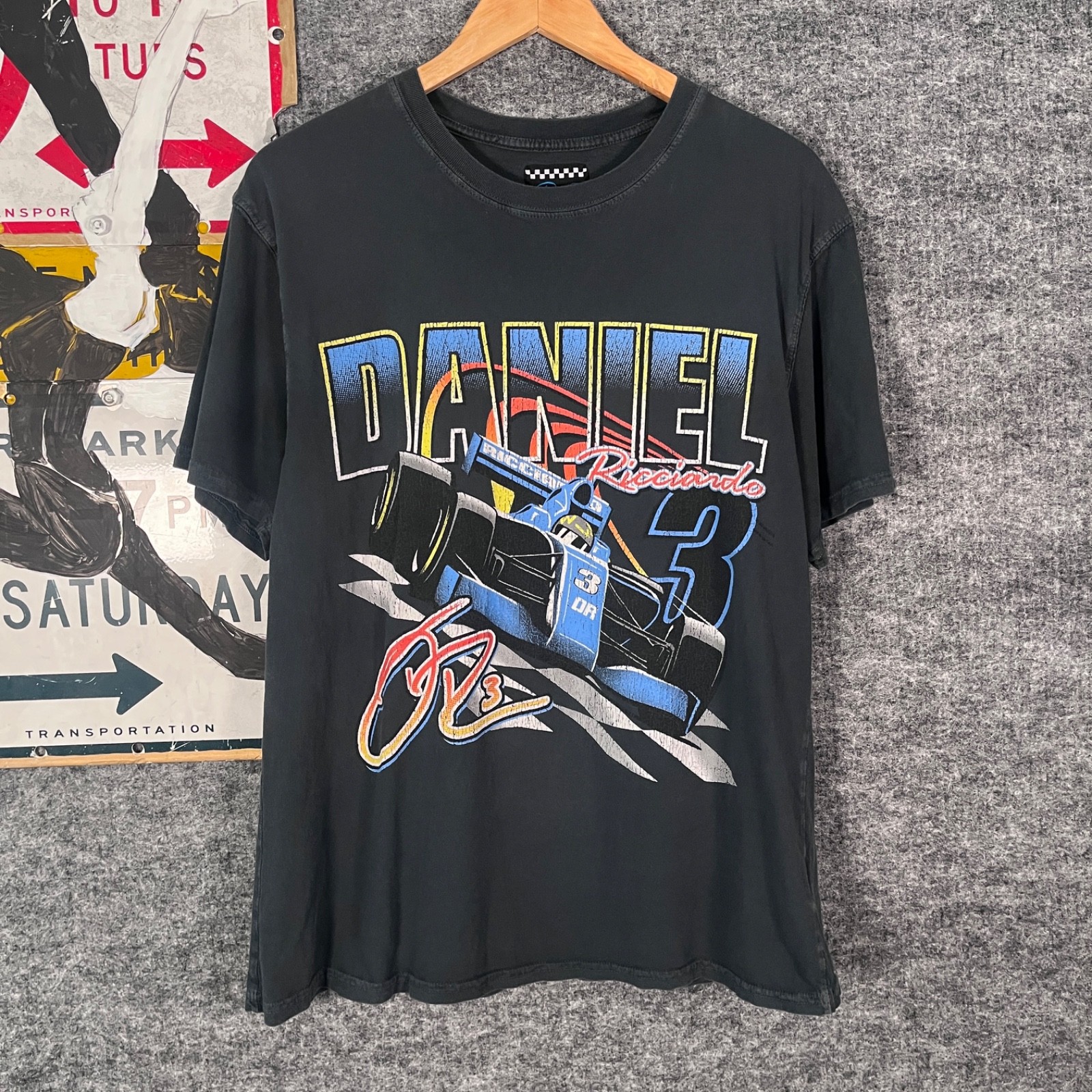 Daniel Ricciardo Formula 1 T Shirt Size Large Faded Black Vintage Style AOP Car gallery