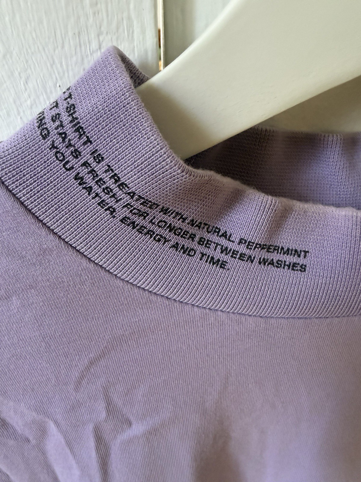 PANGAIA Men’s M Purple Organic Cotton Knit Mock Neck Long Sleeve Logo Tee gallery
