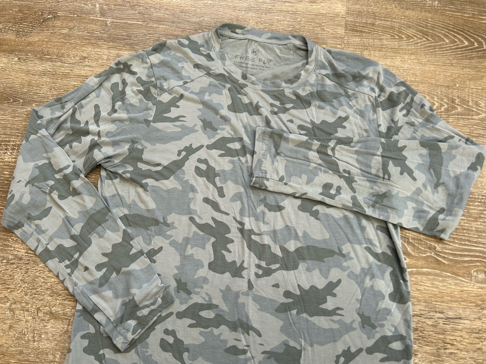 Free Fly Mens Camo Print Performance Bamboo Long Sleeve T Shirt Lightweight Sz M gallery