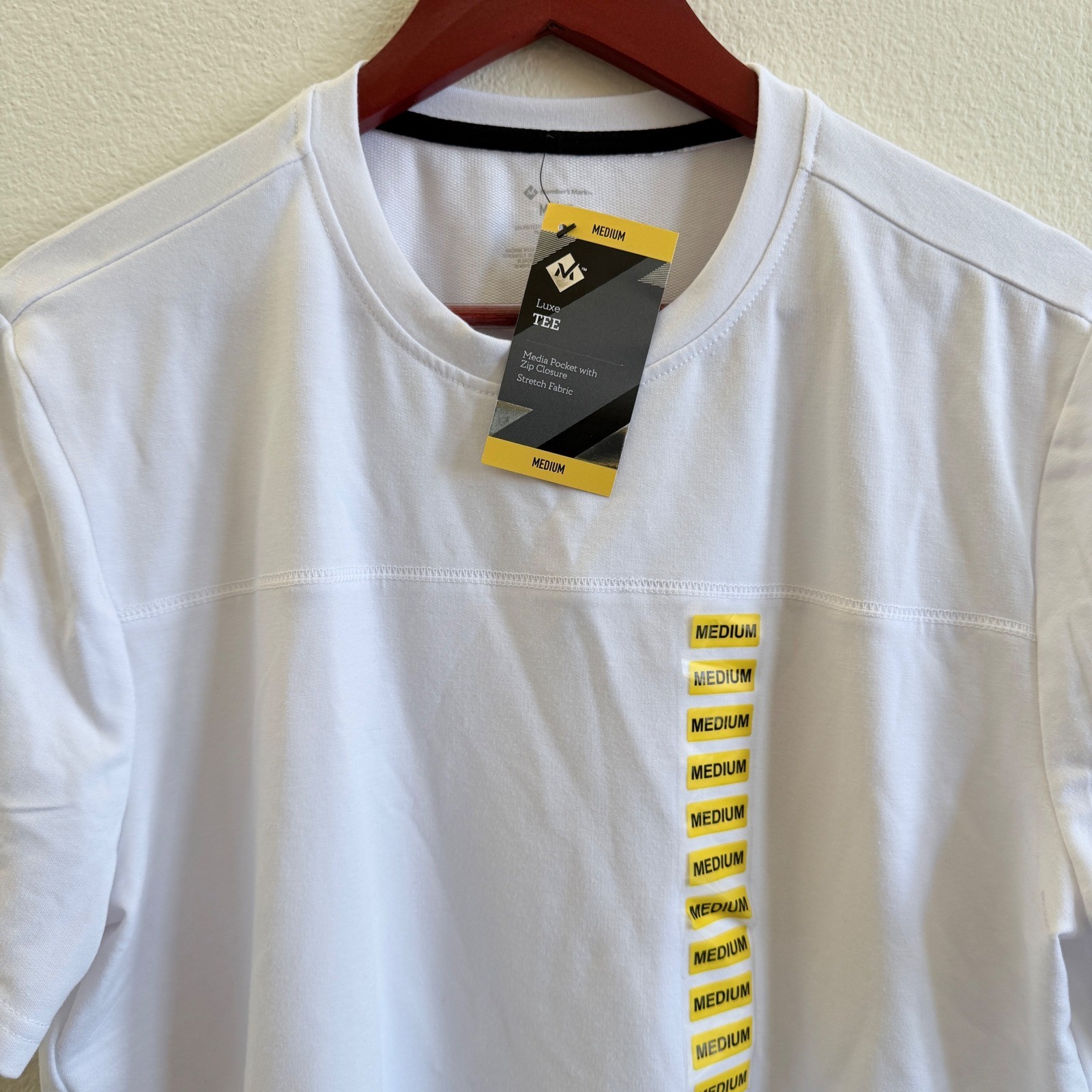 Members Mark Mens White Luxe Tee Medium Short Sleeve Zip Media Pocket NWT C21102 gallery