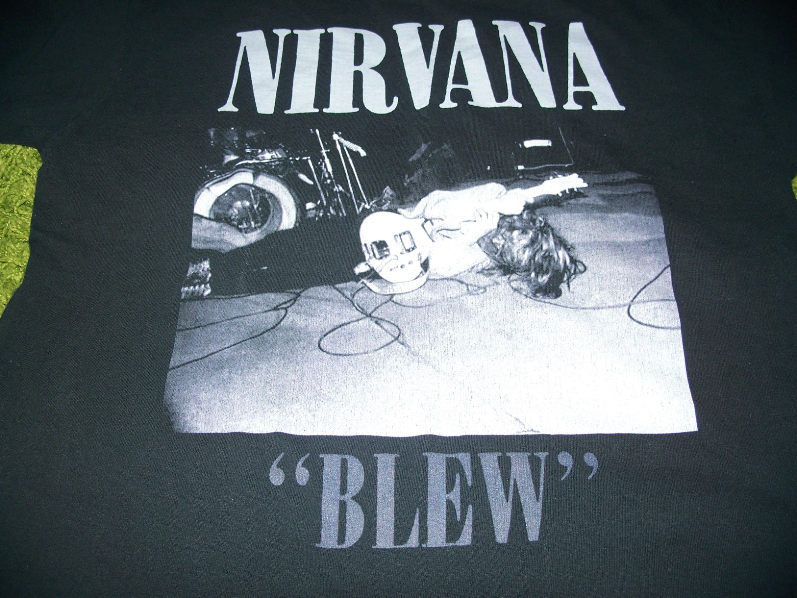 NIRVANA Blew T-SHIRT L Sub Pop Mudhoney Black Flag L7 Melvins Meat Puppets Wool gallery