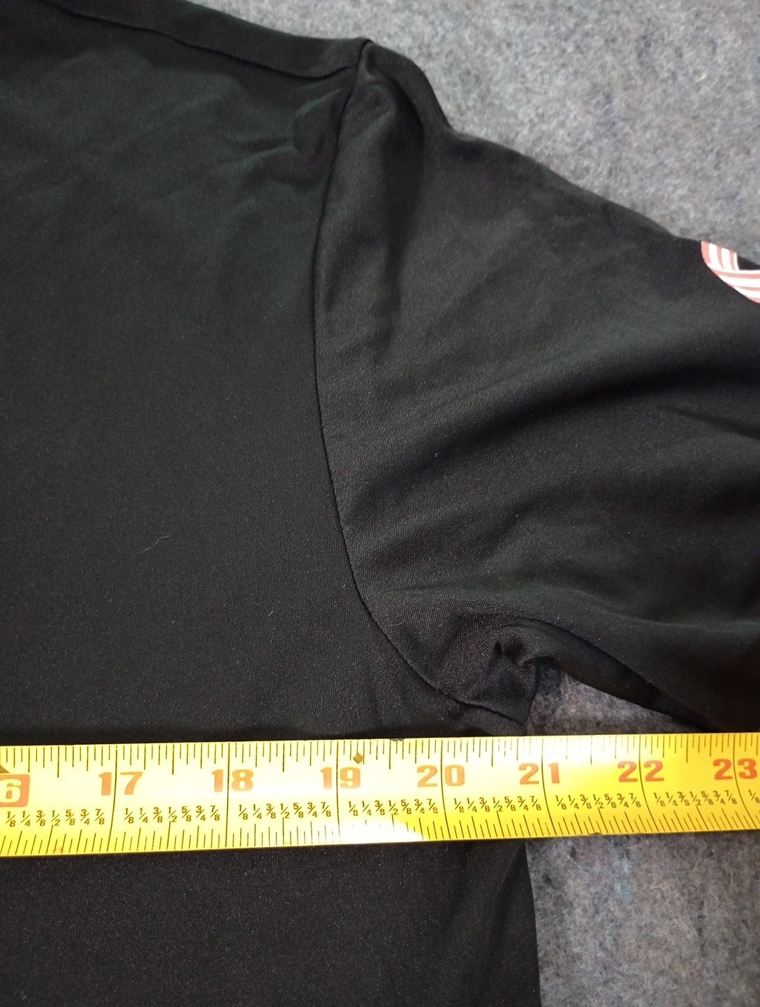 T-Mobile Sport-Tek PosiCharge Competitor Tee Shirt Men's Medium Black Mobilize gallery