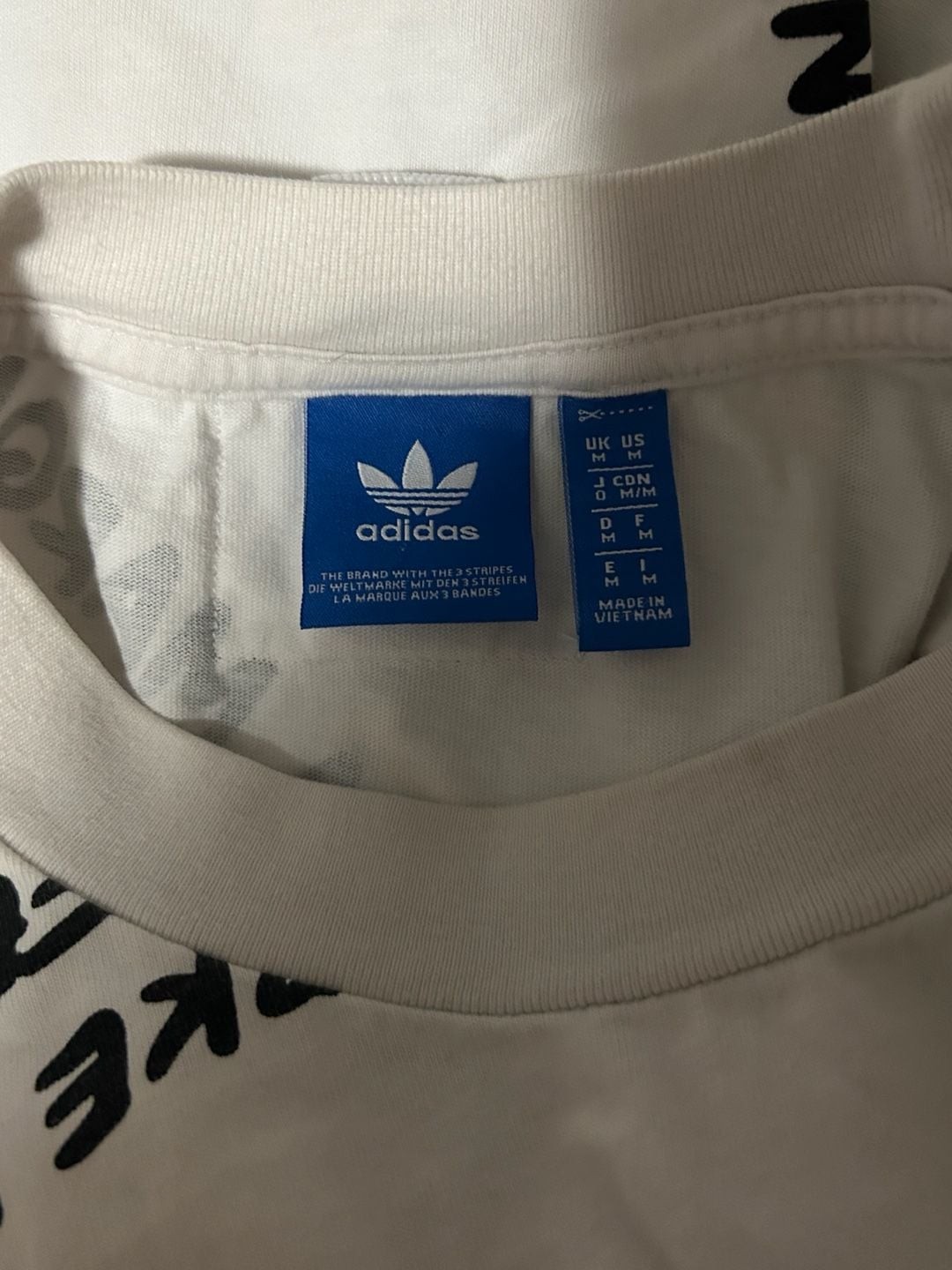 Adidas Originals Multi-Language All Over Print T-Shirt White Size M gallery