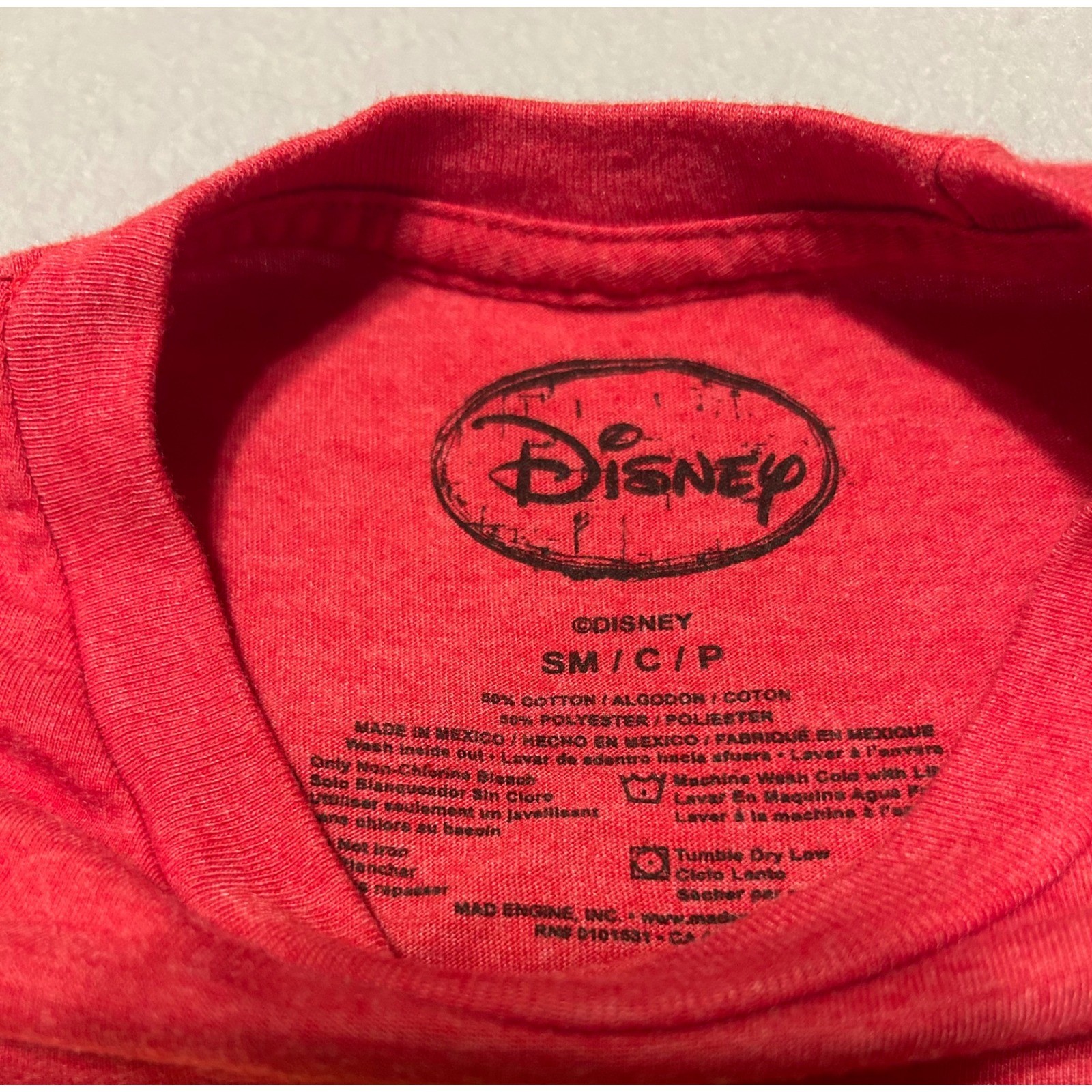 Disney Lion King Hakuna Matata Red Heather Graphic T-Shirt Mens Small Simba Tee gallery
