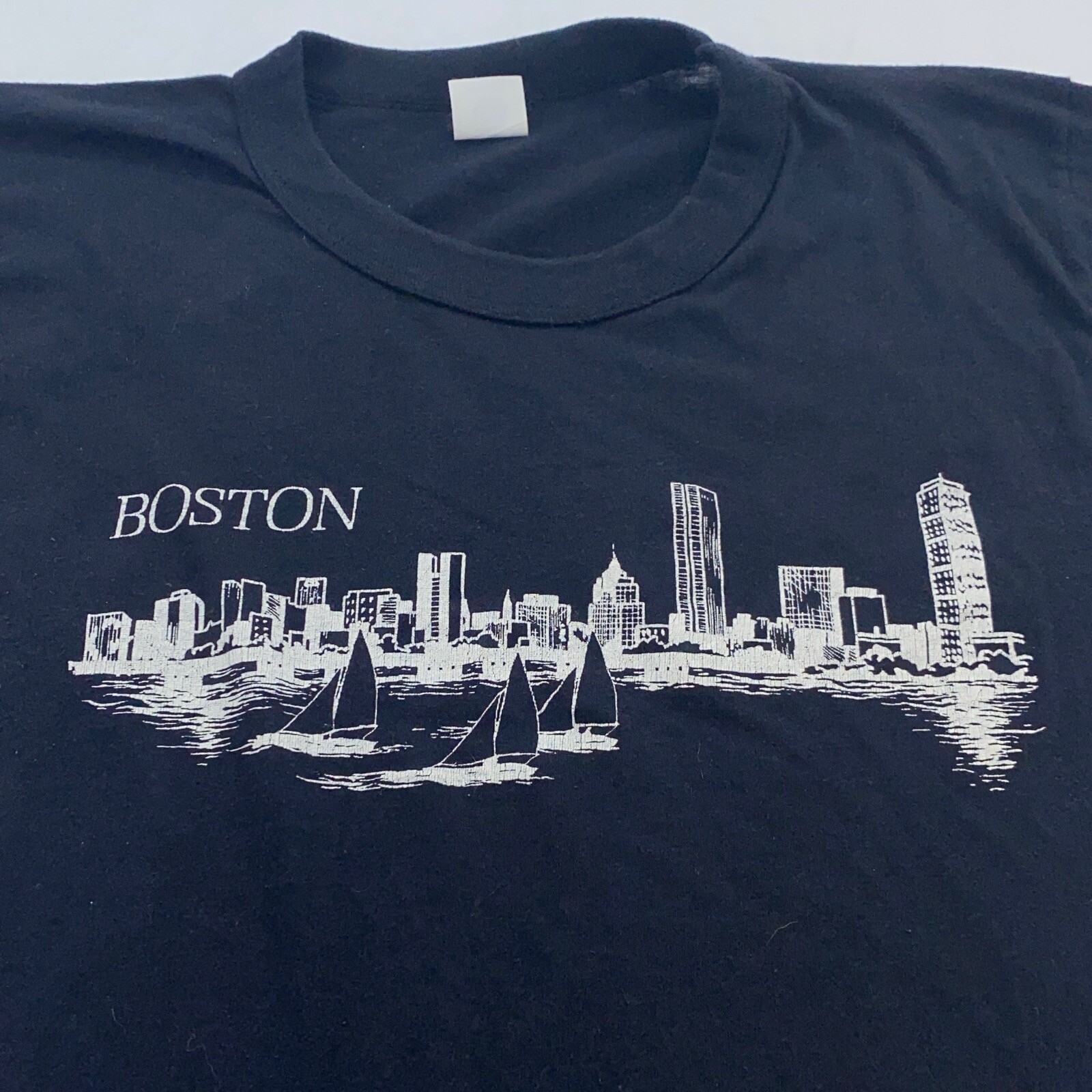 vintage 80s BOSTON MASSACHUSETTS SKYLINE T-Shirt 2XS sailing soft thin gallery