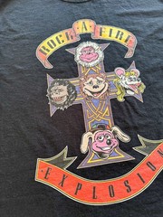 Rock-afire Explosion Appetite T-Shirt 80sTees ShowBiz Pizza GNR Parody Size L