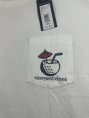 Vineyard Vines Men’s 2XL Barefoot With A Drink White Cap Pocket T-Shirt NWT