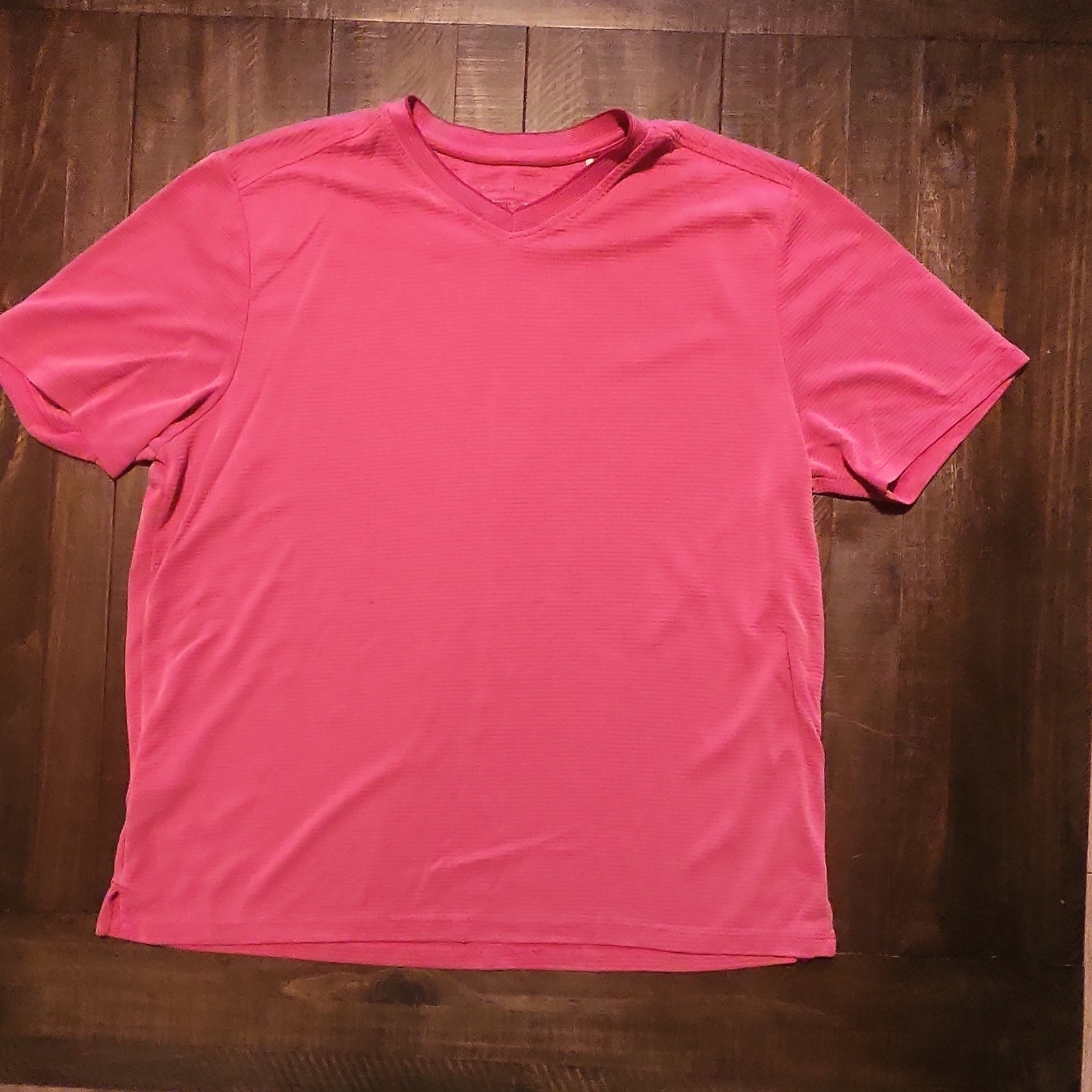 Tommy Bahama IslandZone Men's V-Neck Short Sleeve Breathable Pink Modal XL gallery
