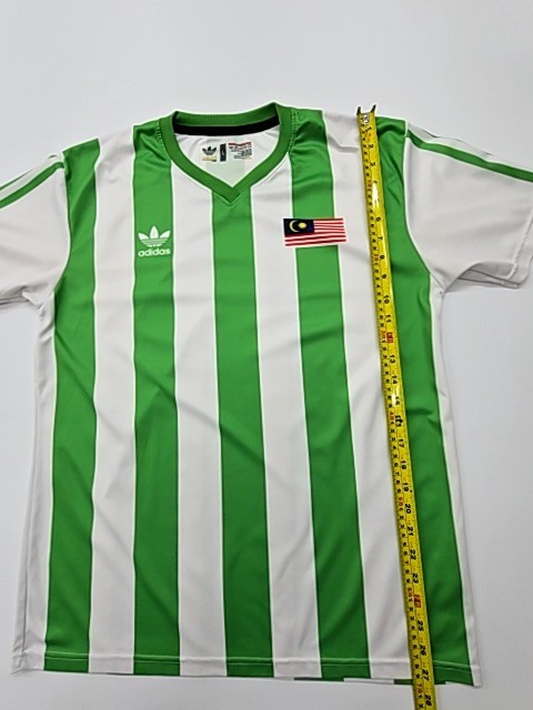 Adidas Jersey Boys Green V Neck Size L Regular Athletic Striped gallery