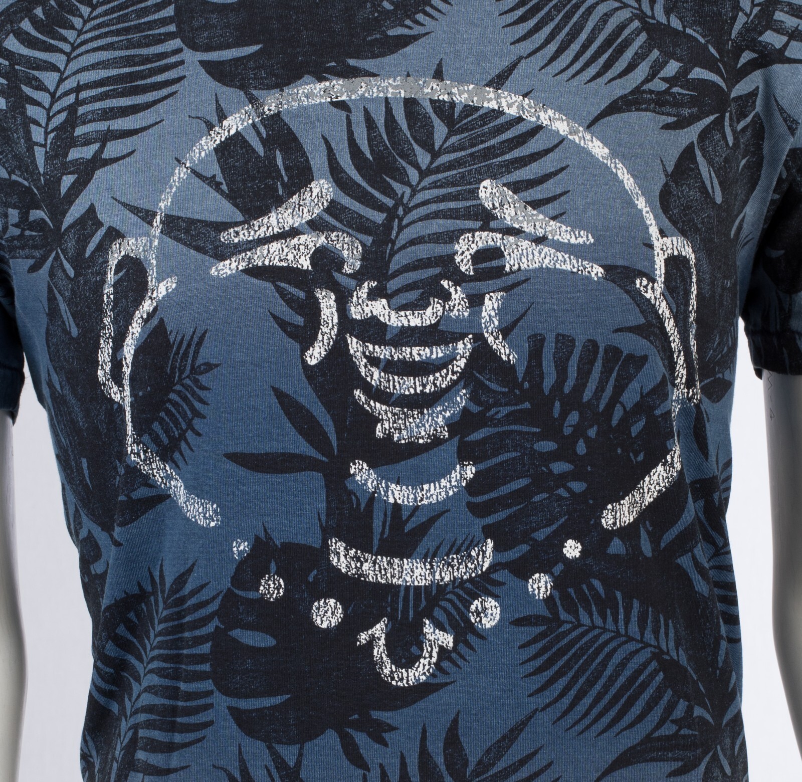 $89 TRUE RELIGION Indigo BUDDHA FACE Hawaiian Floral Graphic T-shirt NWT gallery