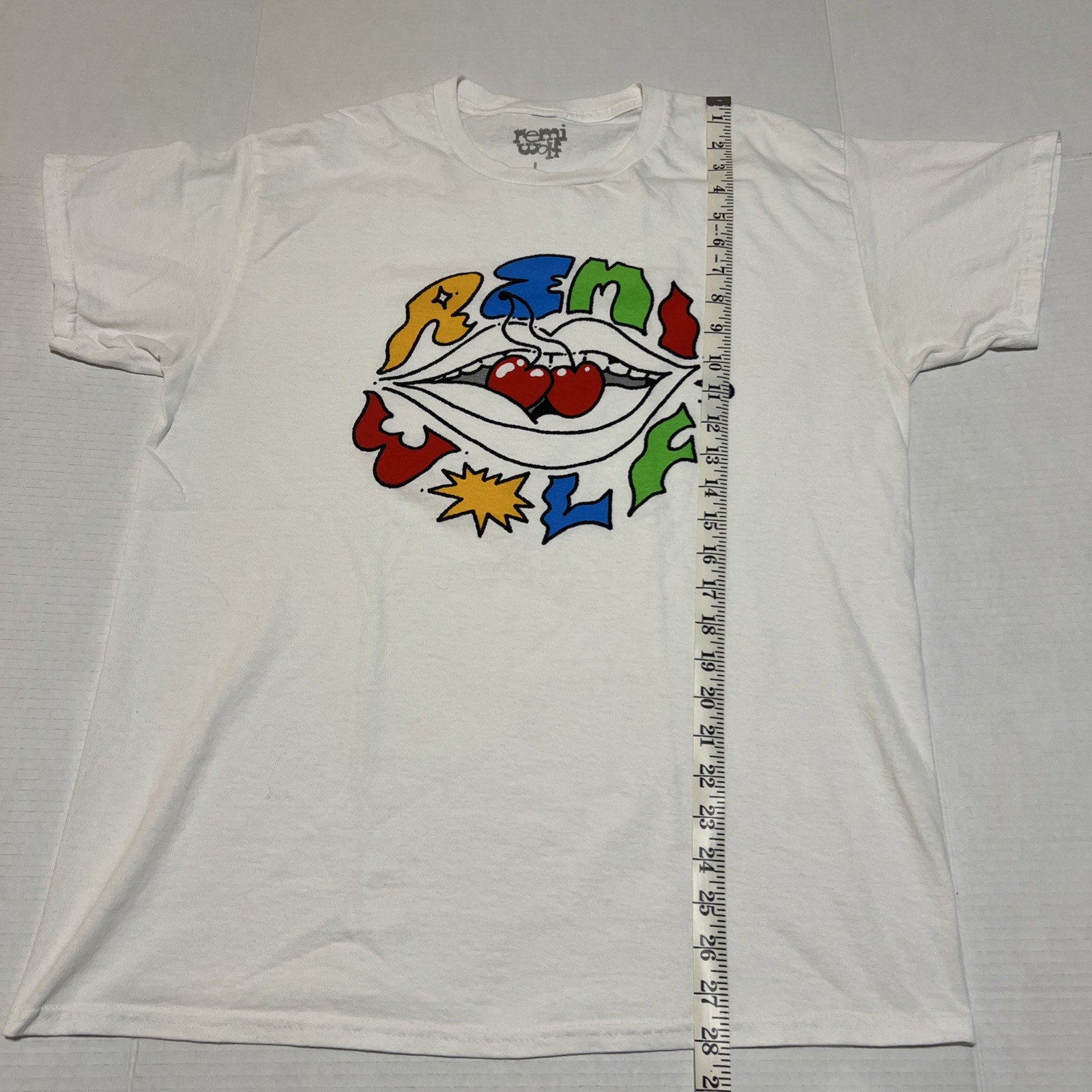 Remi Wolf Cherries White Large Big Ideas Short Sleeve Graphic Tee Pop Art Cream gallery