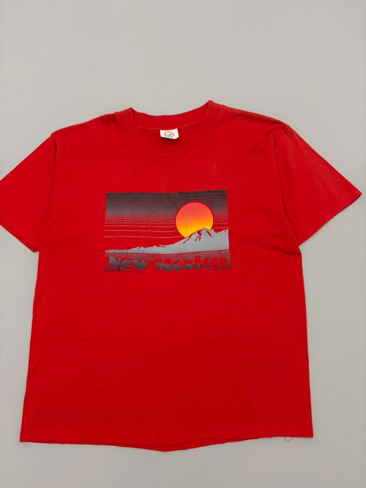 Vintage 80s Cal Cru New Mexico Graphic T Shirt Red Sunset Mountain Large gallery