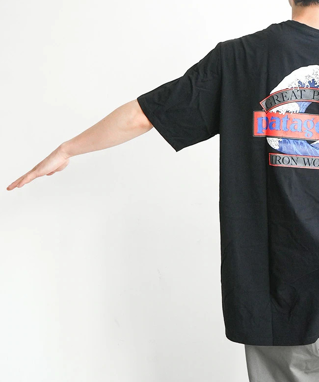 NWT Patagonia Men's Great Waves Responsibili-Tee 37873 Black X-Large gallery