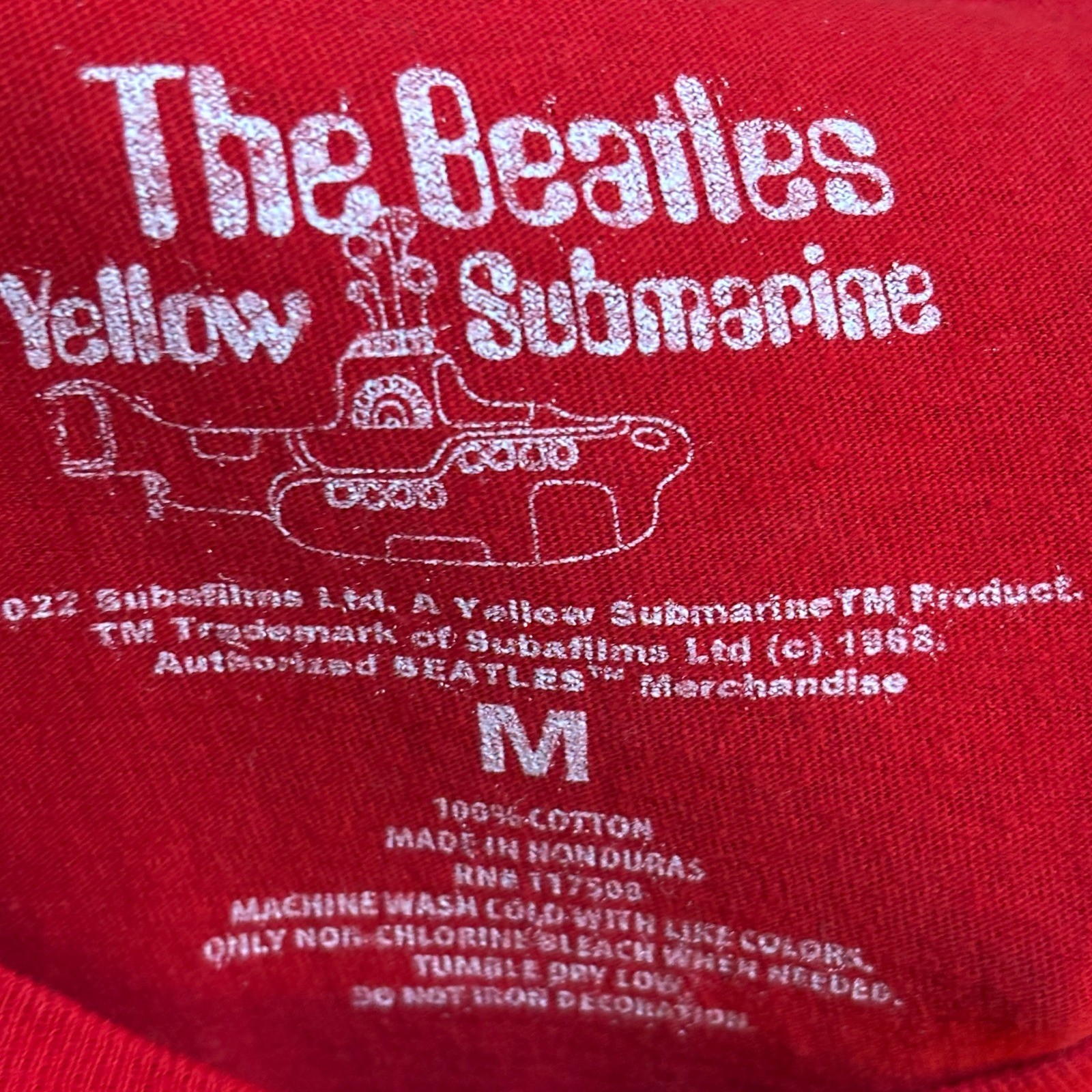 The Beatles Yellow Submarine Red Graphic T-Shirt Mens M 60's Peter Max Hippie gallery