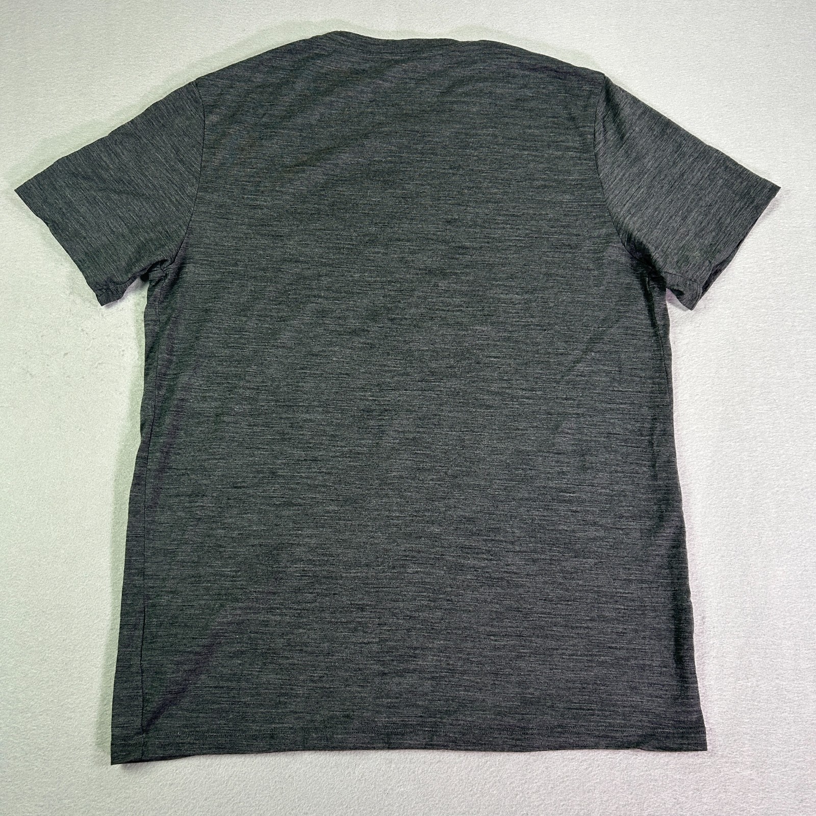 Icebreaker Merino Wool Blend T-shirt Men's Medium Grey Short Sleeve Crew Graphic gallery