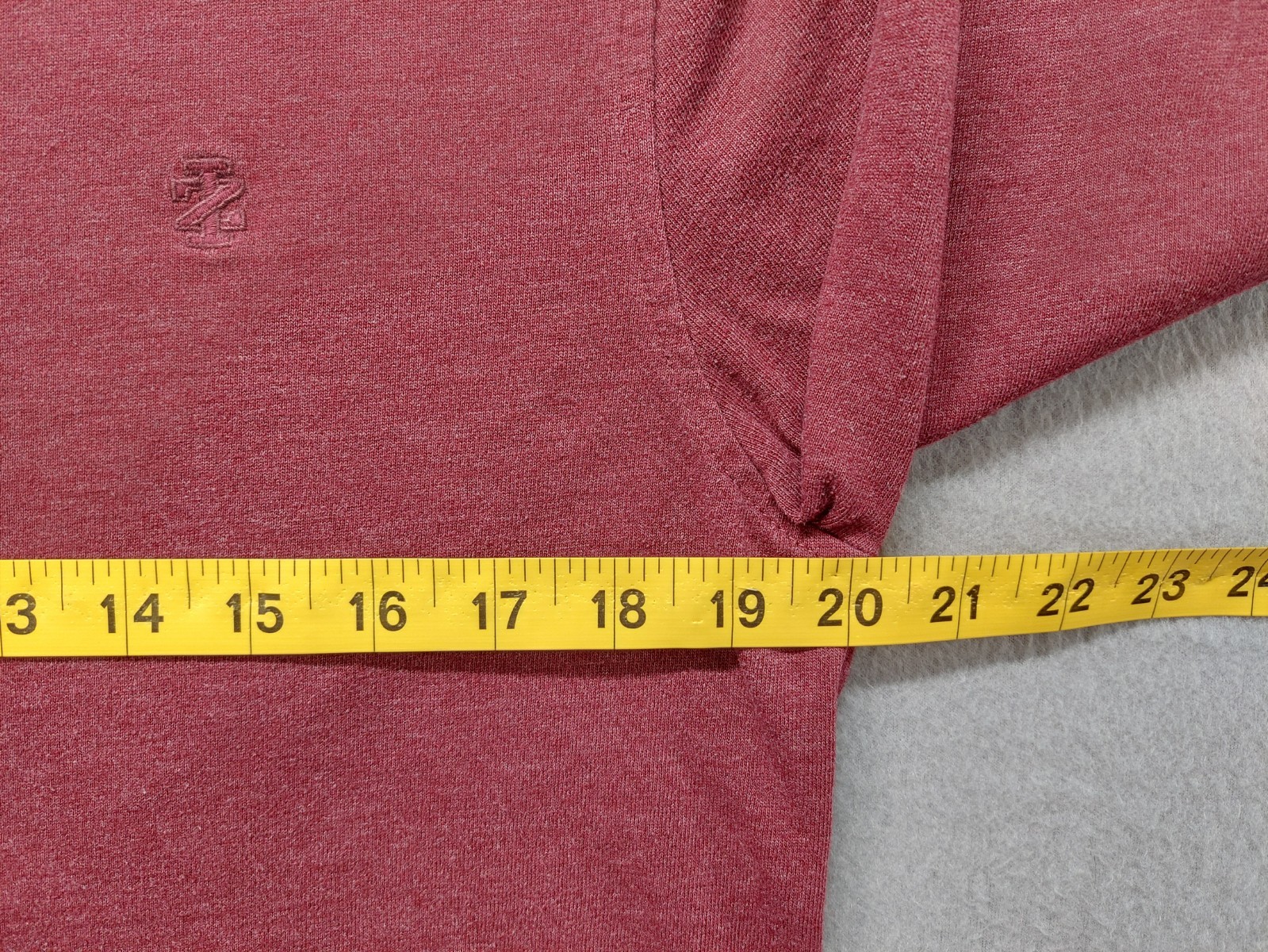 Izod Saltwater Men T Shirt M Oxblood Long Sleeve Crew Neck Button Logo Casual gallery
