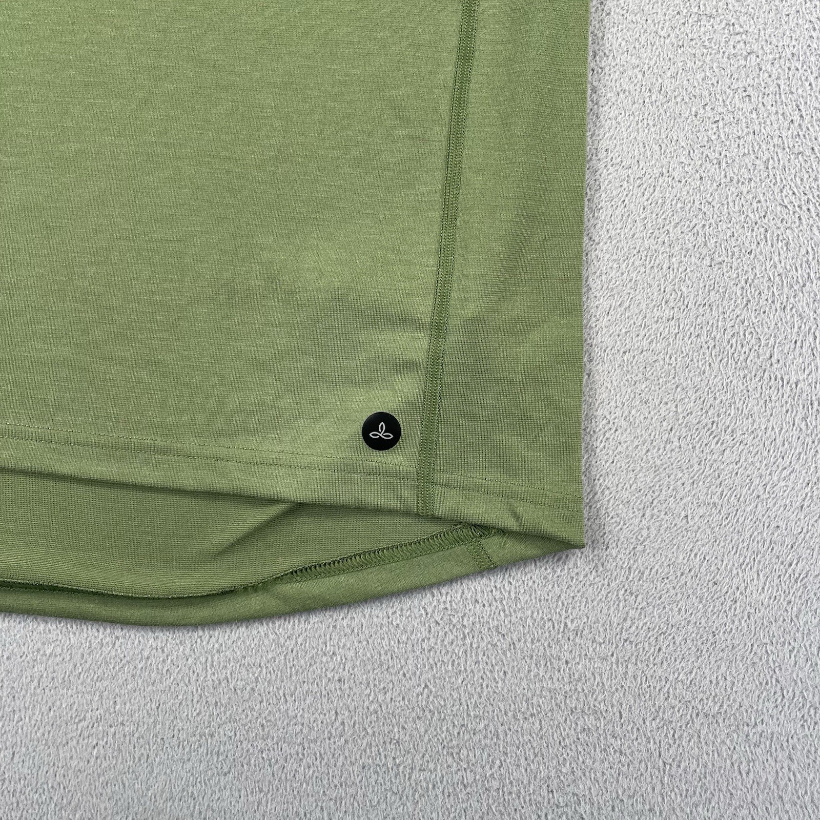 Prana Shirt Men’s Medium Green Long Sleeve Outdoor Base Layer Lightweight Hike gallery