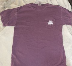 Live Oak Brand Purple Graphic Pocket Logo Men’s T-Shirt Size M