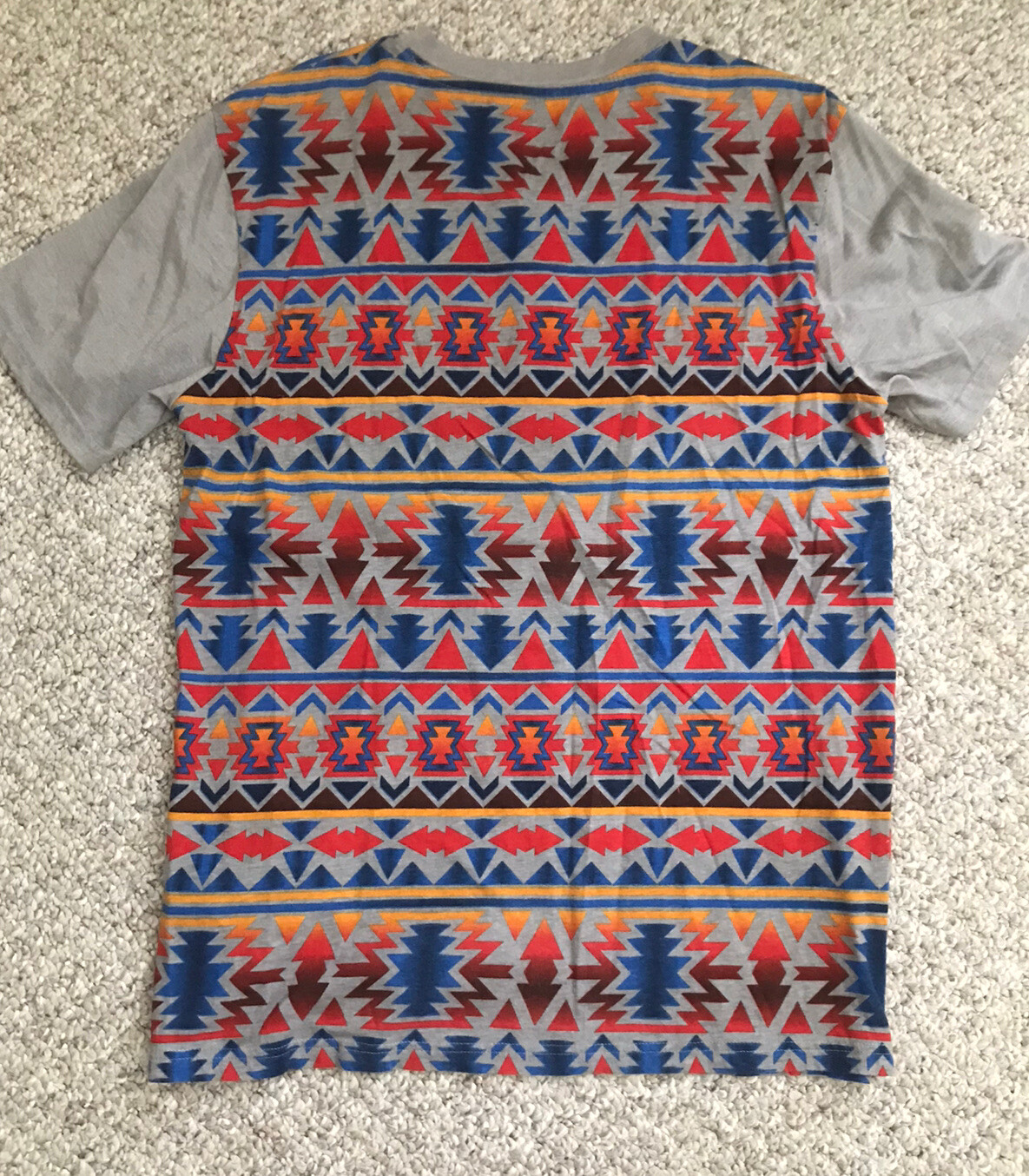 CARBON Young Mens Short Sleeved T-Shirt M Multicolored CottonPolyester Preowned gallery
