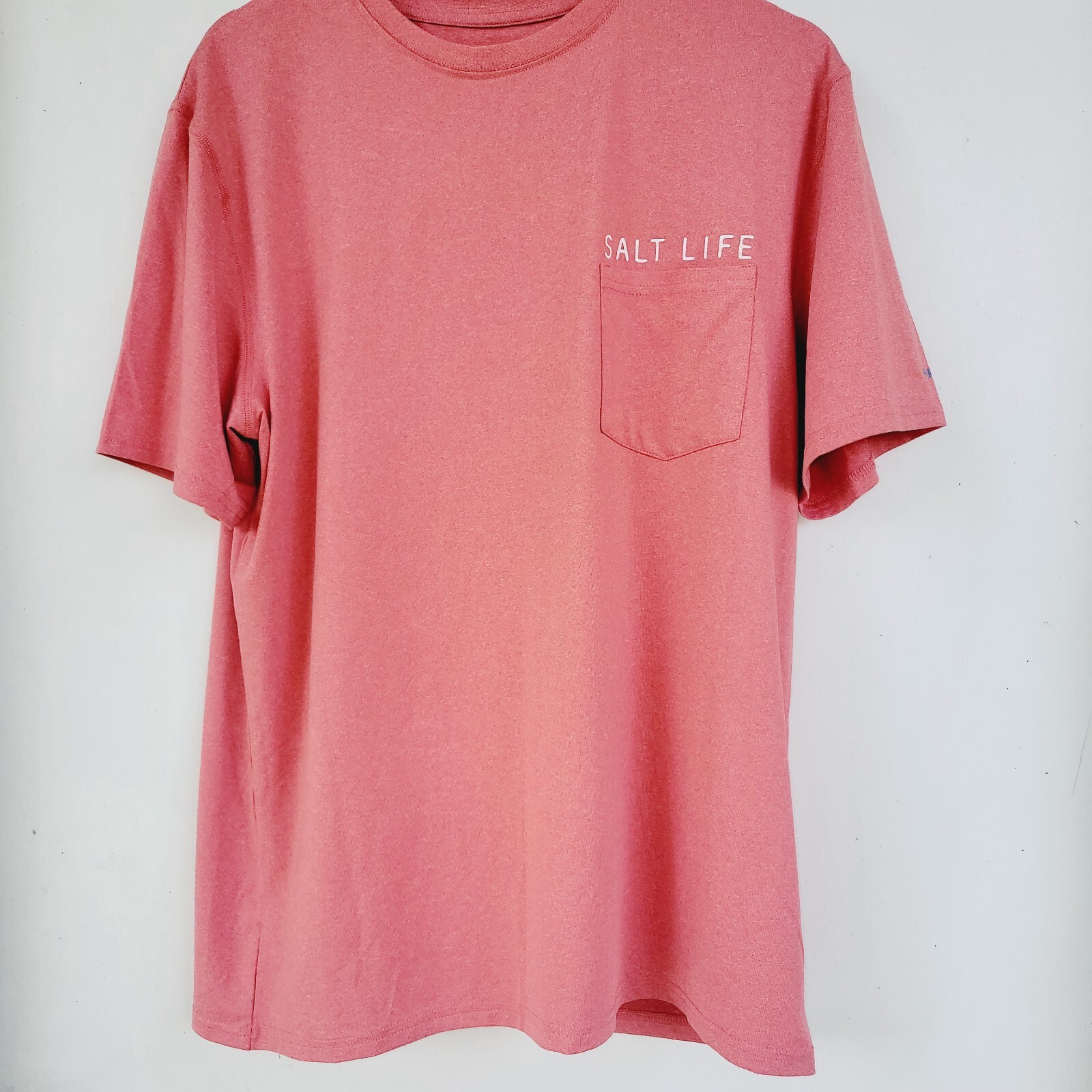 Salt Life Fish Tropics Performance T-Shirt Burnt Coral Heather Size Medium gallery