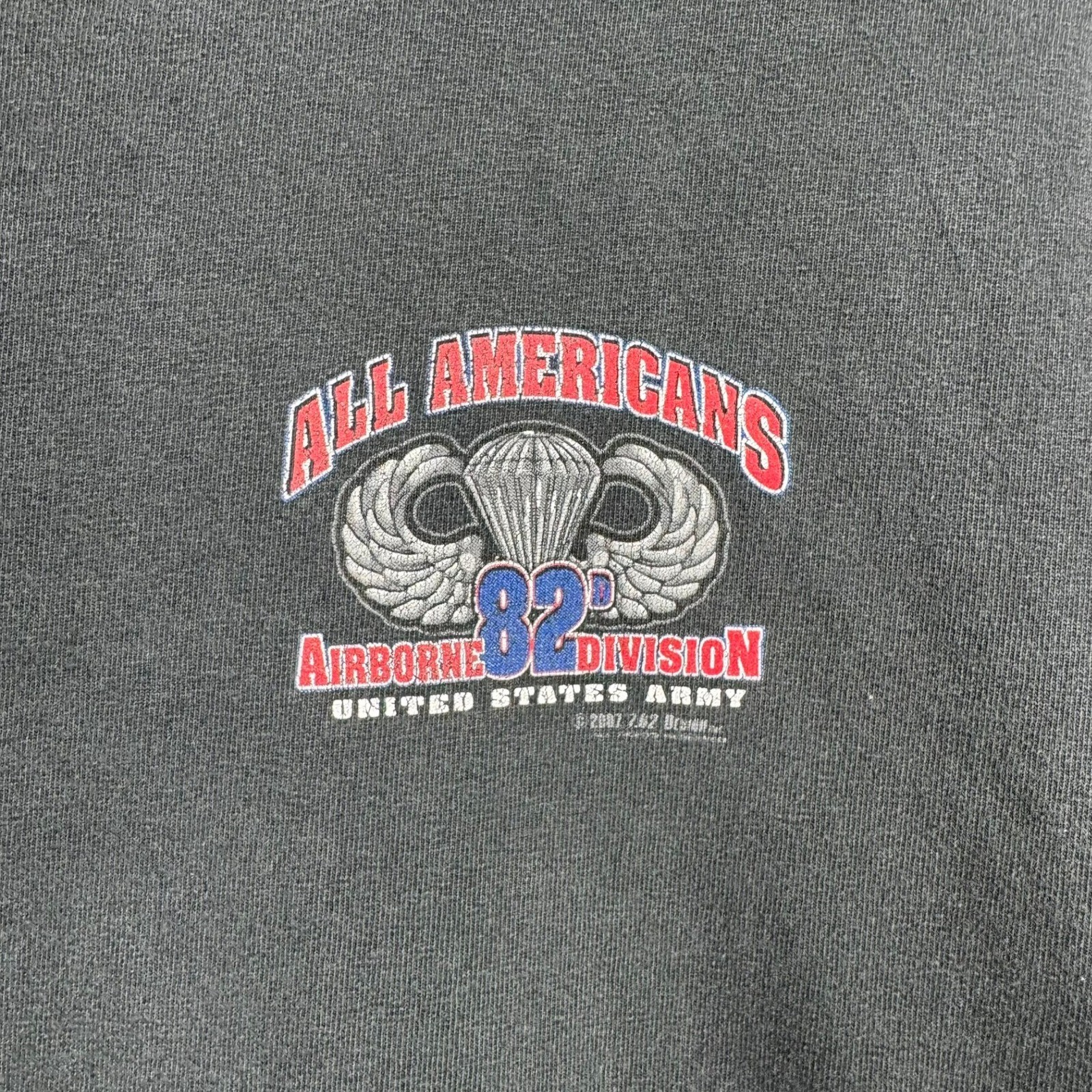US Army 82nd Airborne Division Graphic T Shirt B.H. Sz Large 42" Chest gallery