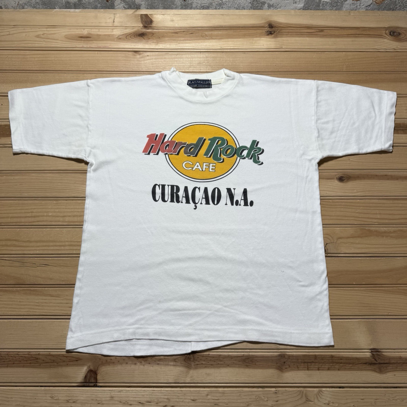 Vintage 80s 90s Hard Rock Cafe Curaçao N.A. Shirt Size Medium Single Stitch gallery