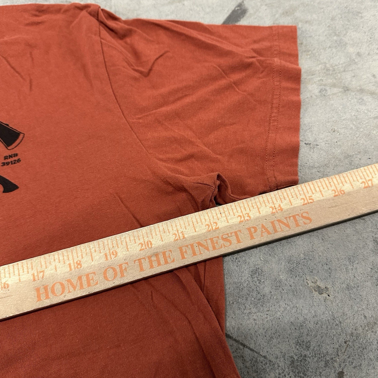 C.C. Filson Alaska Outfitters Hatchet Logo T-Shirt Salmon Fish Fishing Large gallery
